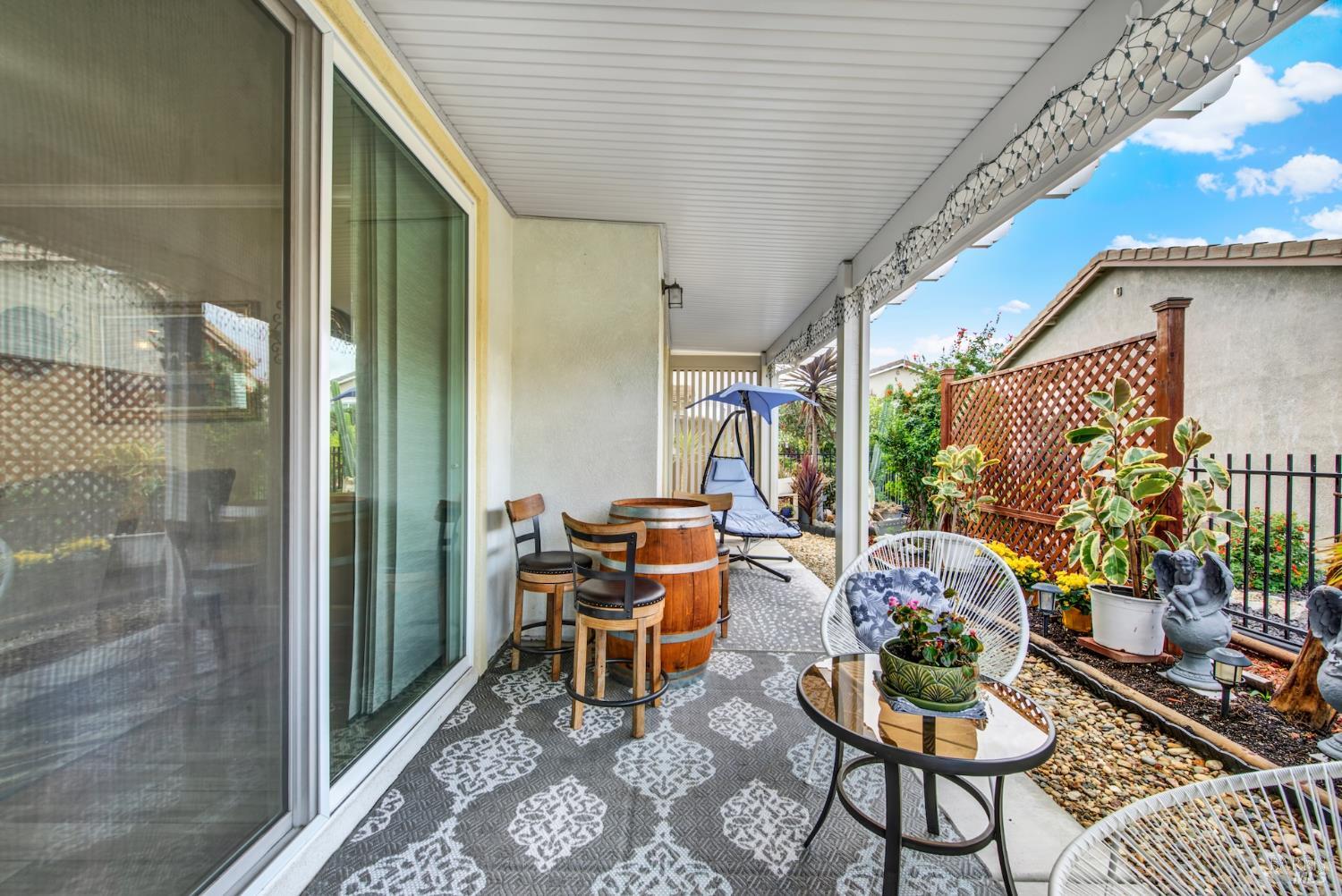 Rio Vista, California, 94571, United States, 2 Bedrooms Bedrooms, ,2 BathroomsBathrooms,Residential,For Sale,1995709