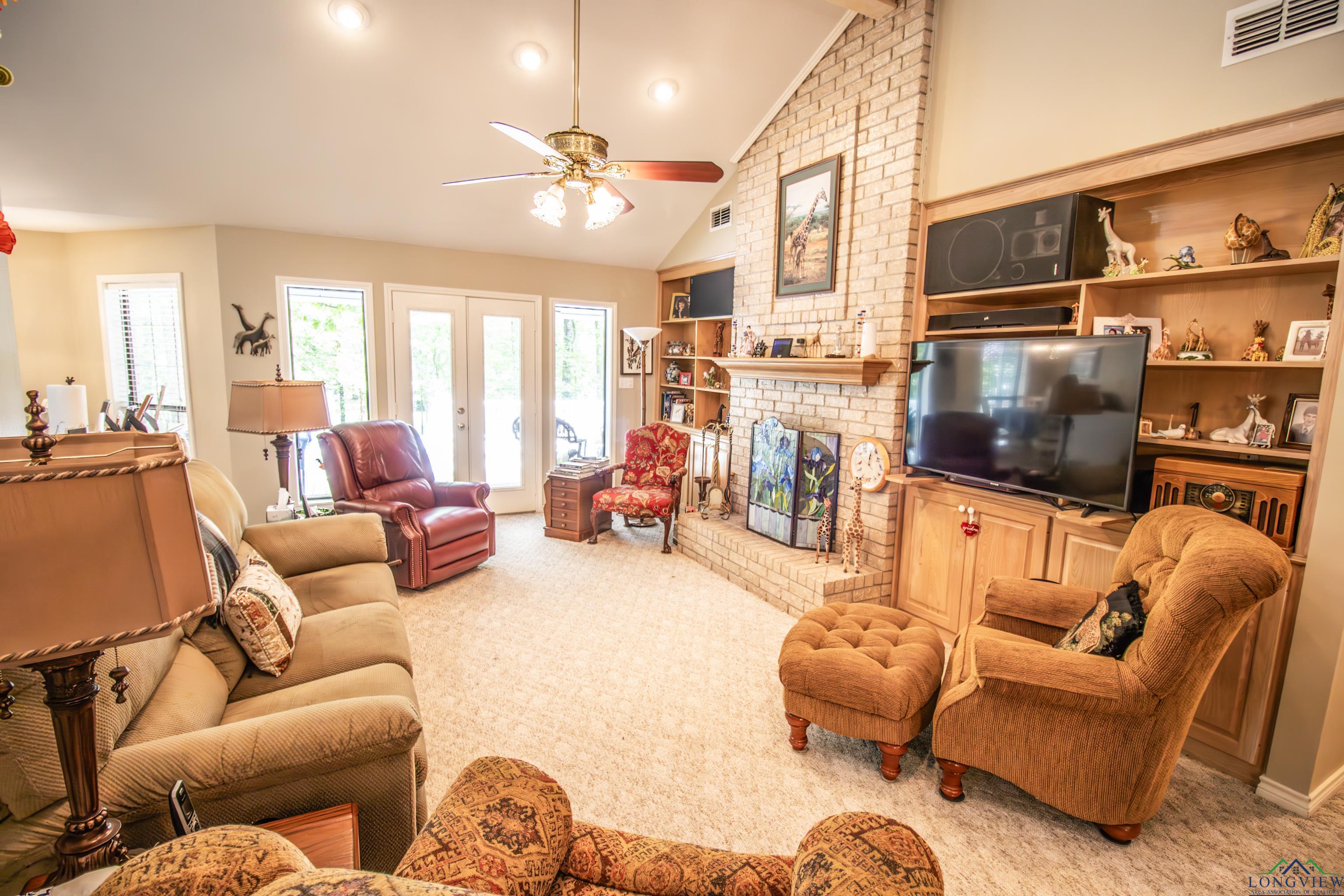 Karnack, Texas, 75661, United States, 4 Bedrooms Bedrooms, ,2 BathroomsBathrooms,Residential,For Sale,1979700