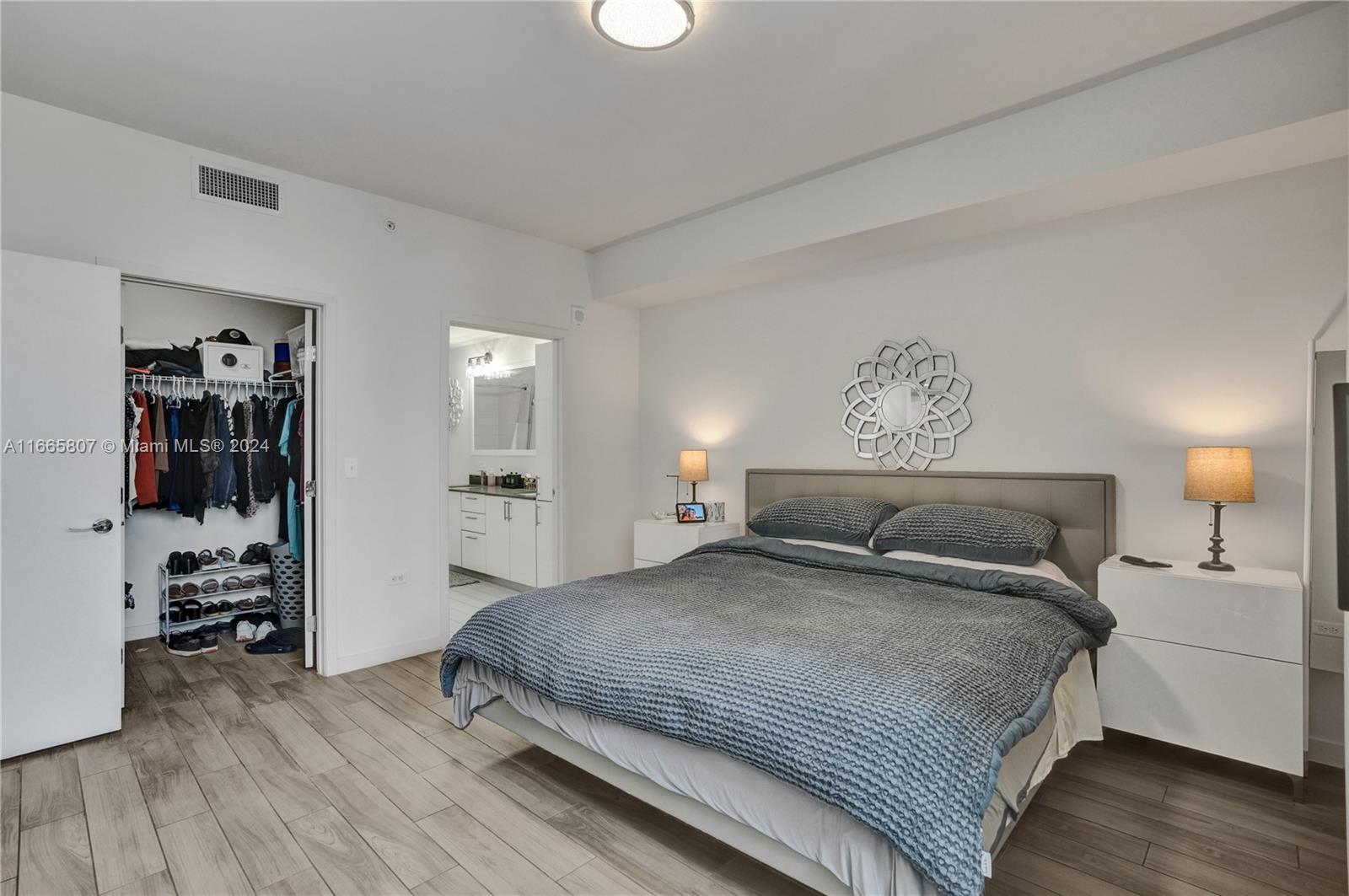 999 SW 1st Ave Unit 1807, Miami, Florida, 33130, United States, 2 Bedrooms Bedrooms, ,2 BathroomsBathrooms,Residential,For Sale,999 SW 1st Ave Unit 1807,1632303