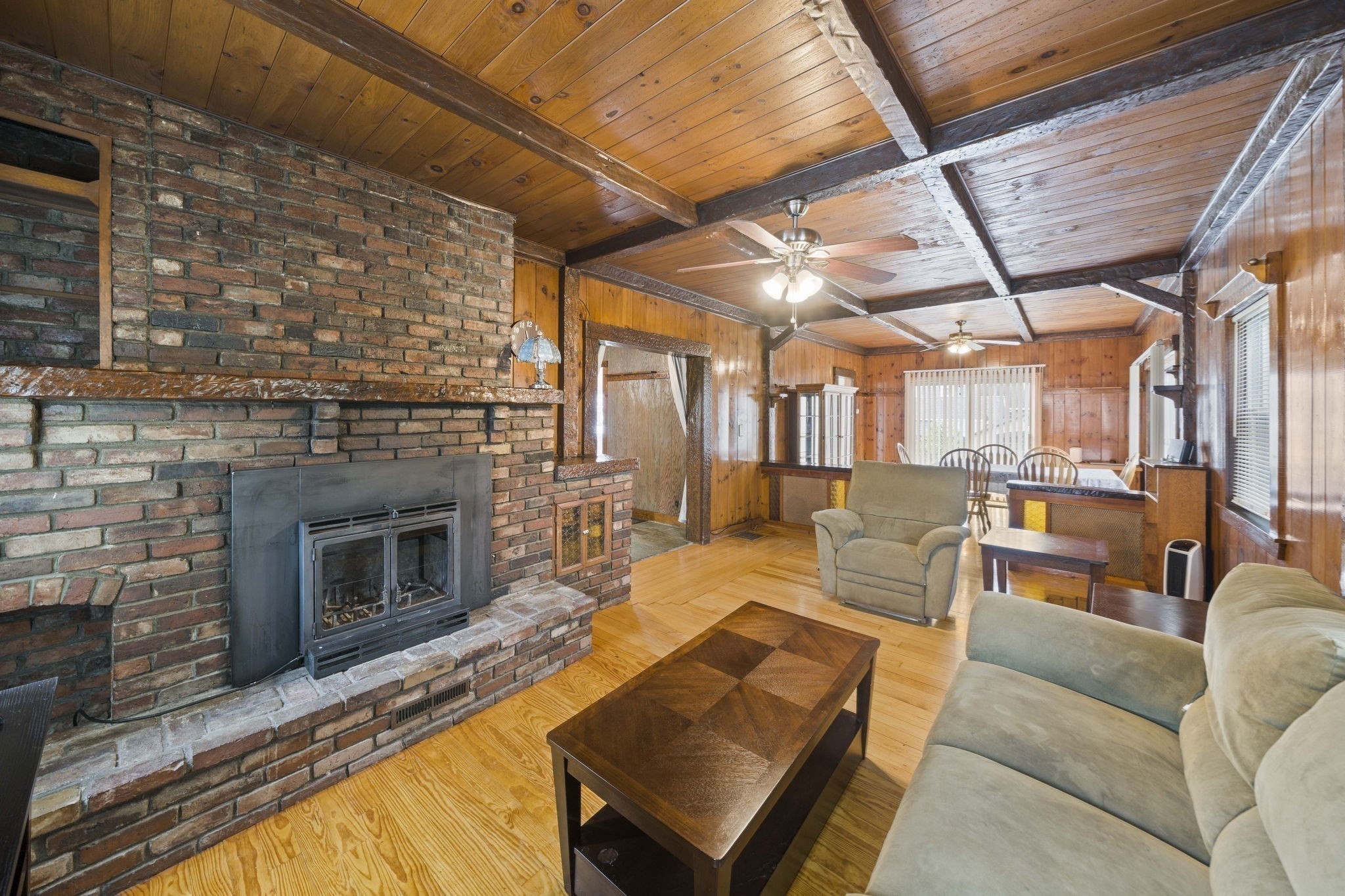 Lynn, Massachusetts, 01902, United States, 3 Bedrooms Bedrooms, ,2 BathroomsBathrooms,Residential,For Sale,1981225