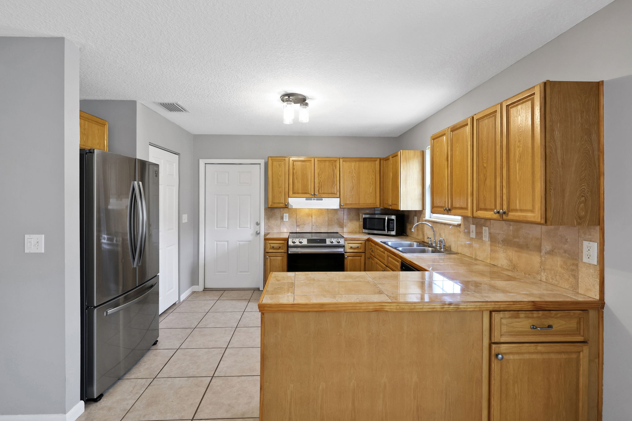  980 N Volusia St, St Augustine, FL, 32084 - 物件實景