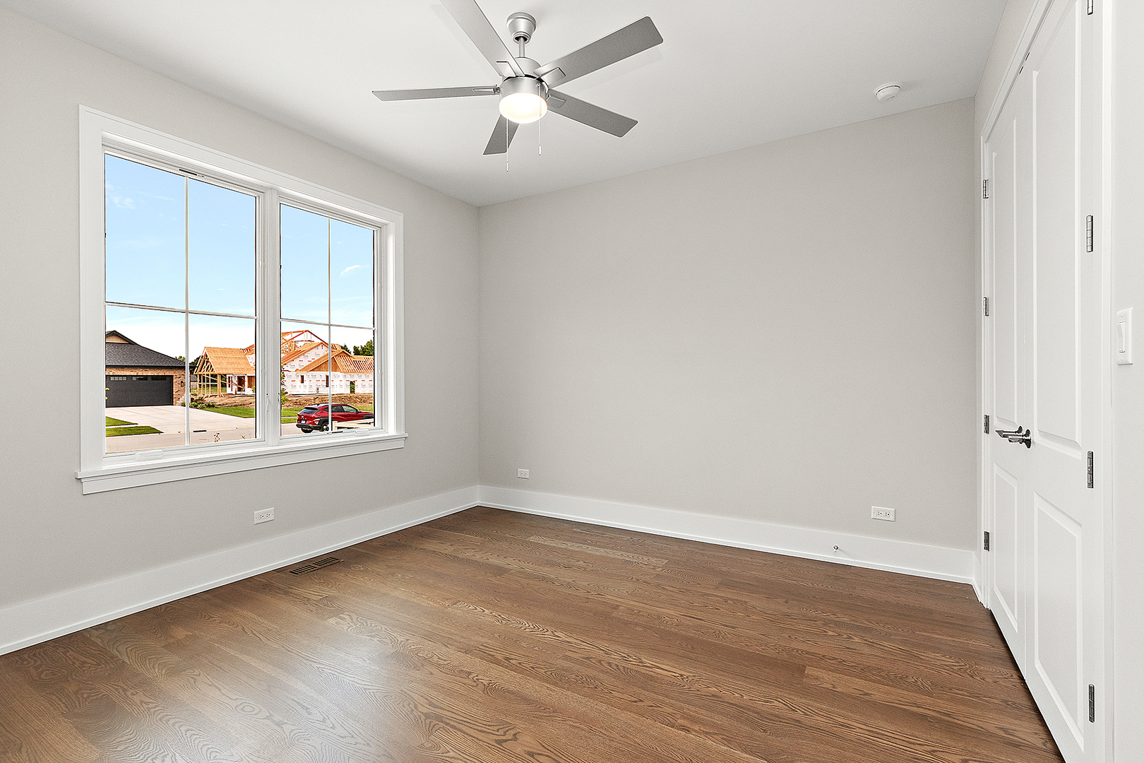 Orland Park, Illinois, 60467, United States, 4 Bedrooms Bedrooms, ,3 BathroomsBathrooms,Residential,For Sale,1976249