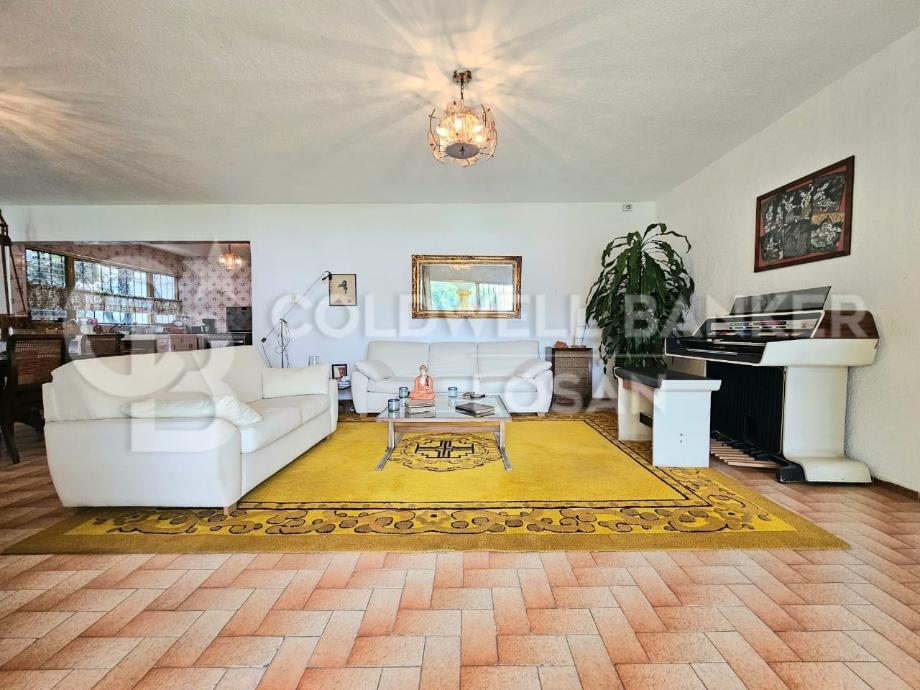 Pedro de Alvarado, Cuernavaca, Morelos, 62240, Mexico, 8 Bedrooms Bedrooms, ,6 BathroomsBathrooms,Residential,For Sale,Pedro de Alvarado,1620895