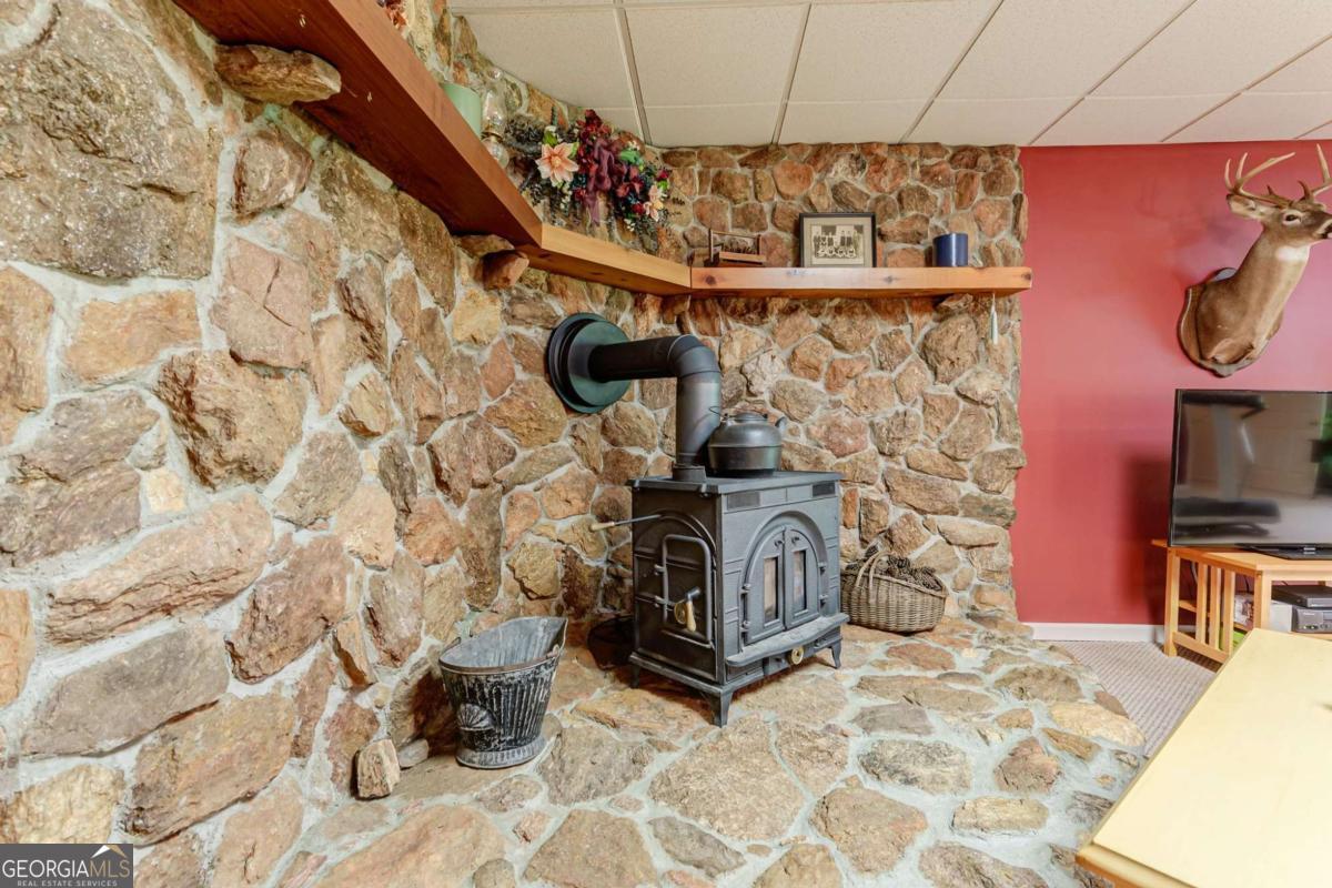 Comer, Georgia, 30629, United States, 5 Bedrooms Bedrooms, ,3 BathroomsBathrooms,Residential,For Sale,1991082