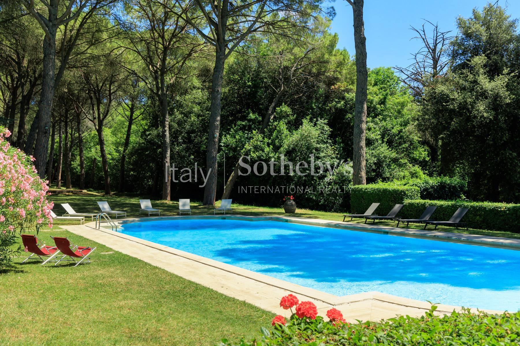  Magnificent historical villa with typical italian garden in Umbria - 物件實景