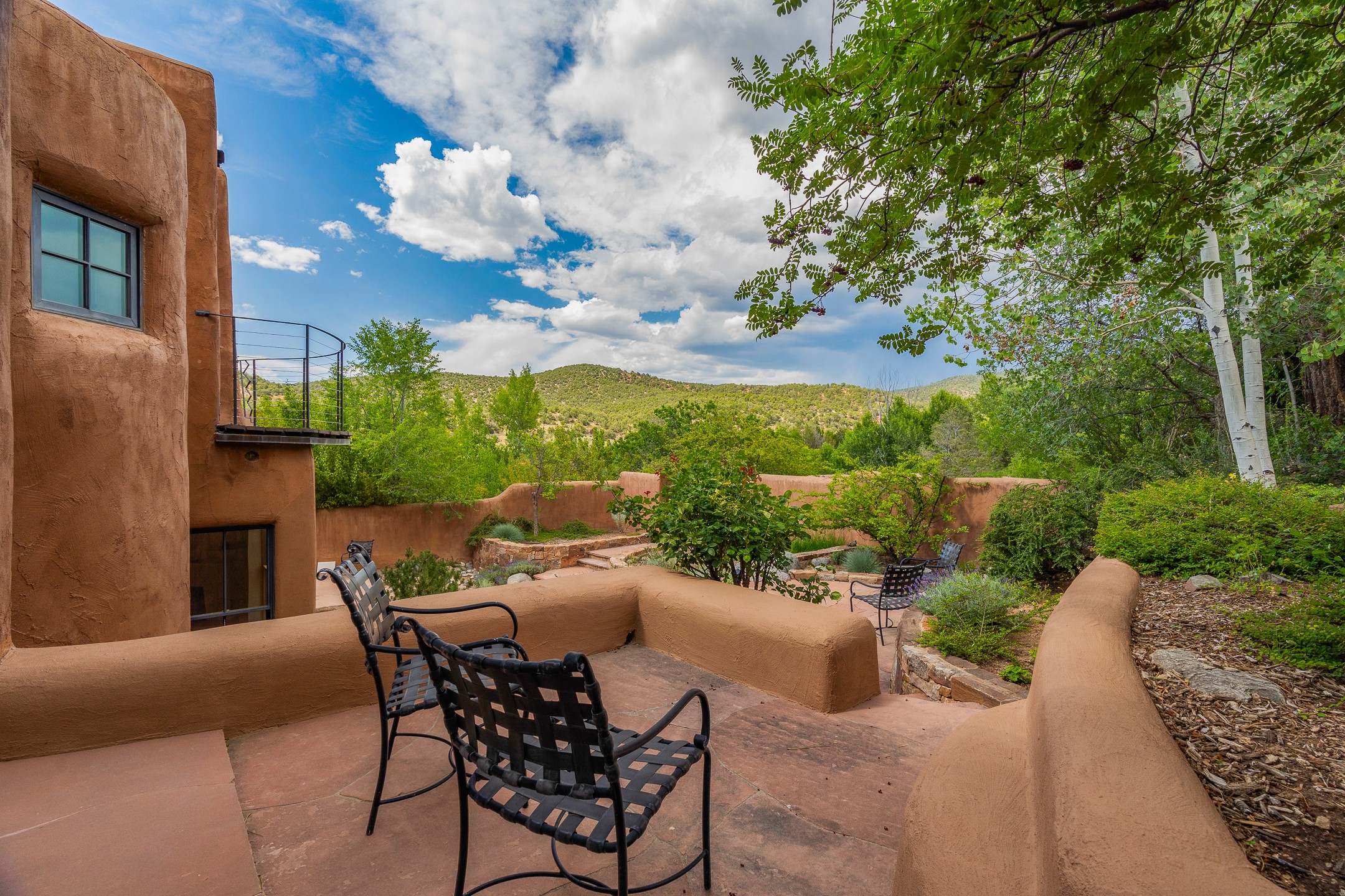  1684 Upper Canyon Rd - 物件實景