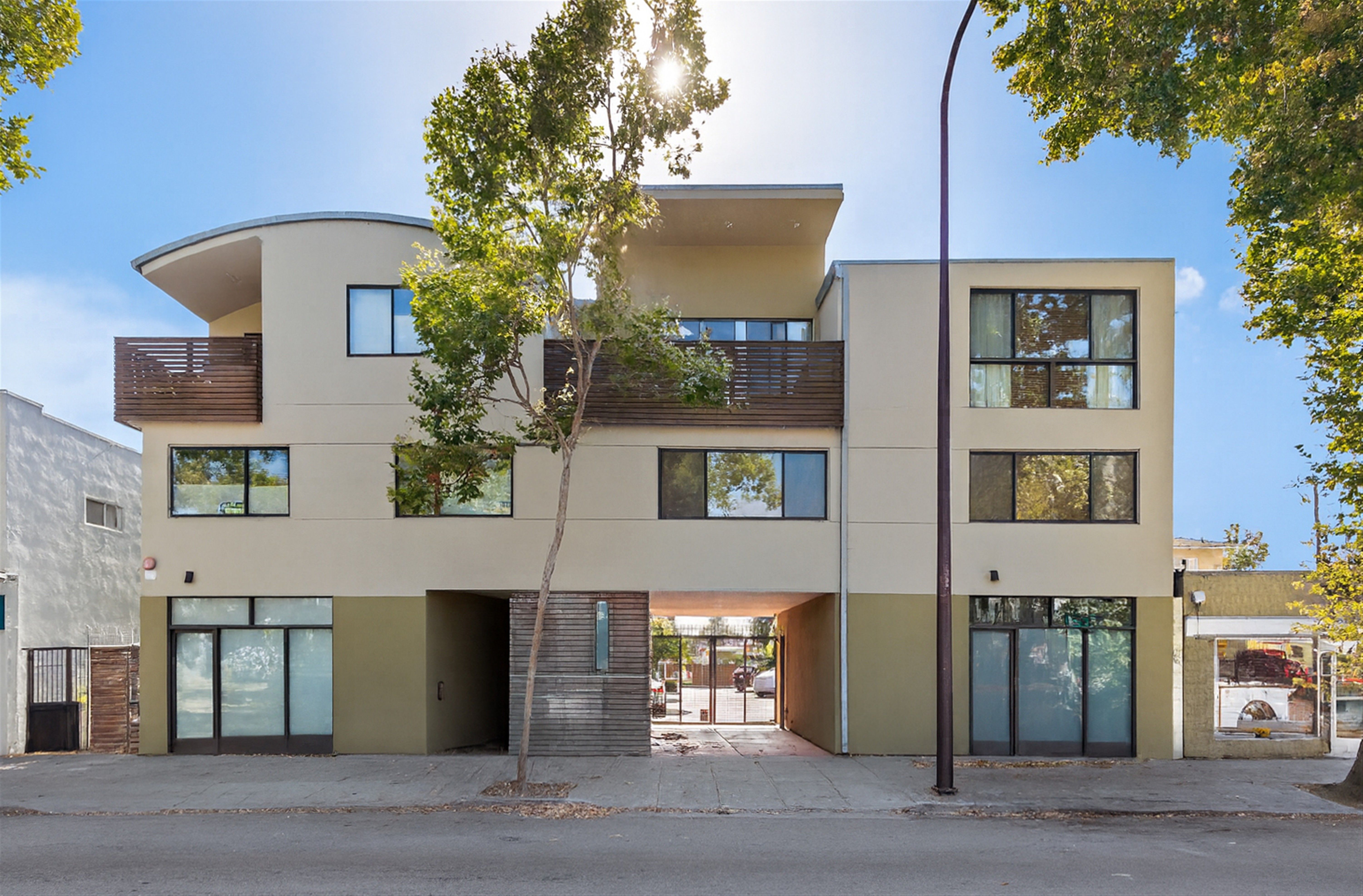  Sophisticated West Berkeley Condominium Designed for Everyday Comfort - 物件實景