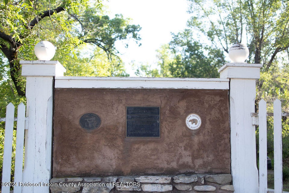 Lincoln, New Mexico, 88338, United States, 7 Bedrooms Bedrooms, ,9 BathroomsBathrooms,Residential,For Sale,1974977