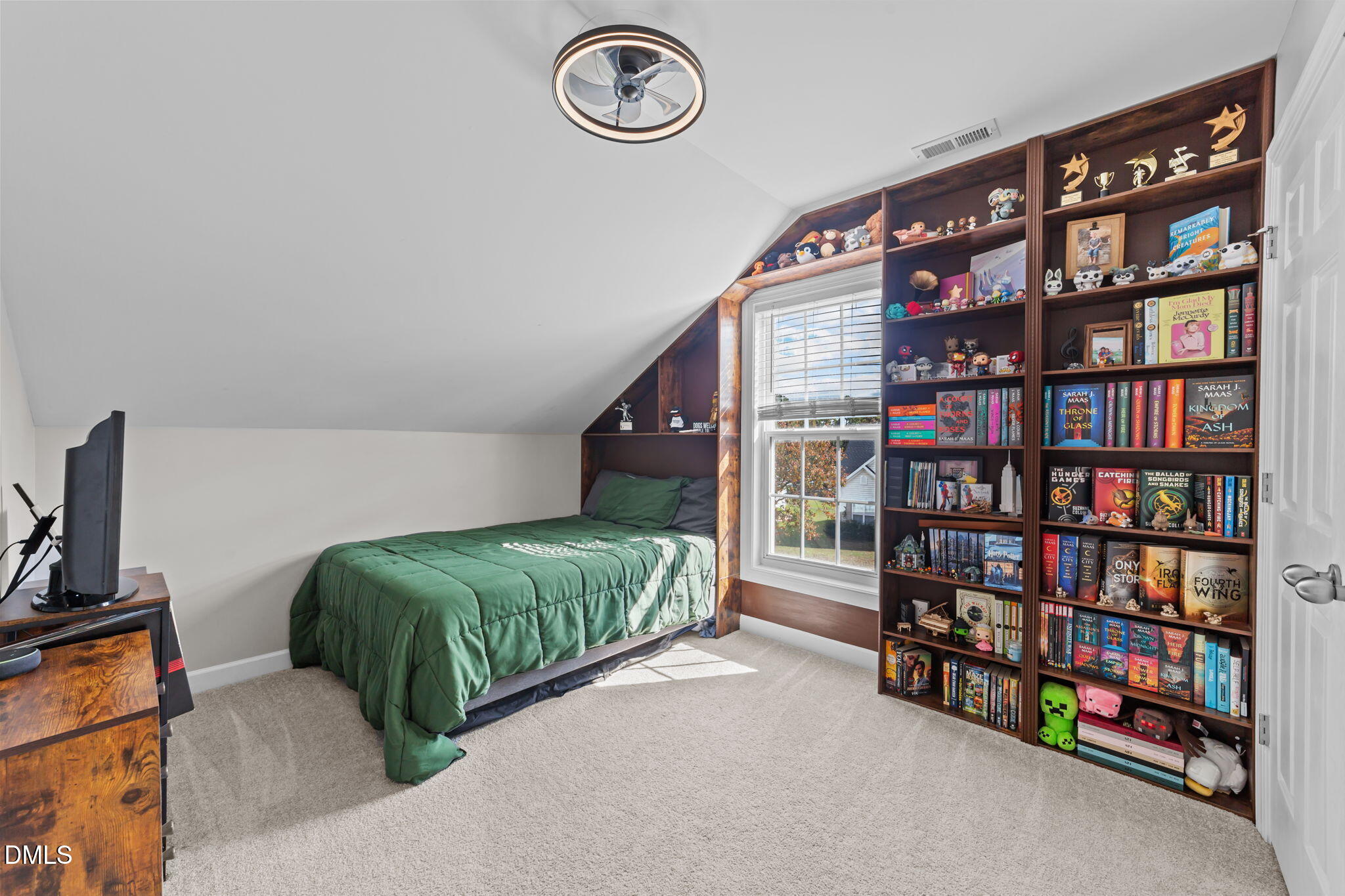 Holly Springs, North Carolina, 27540, United States, 4 Bedrooms Bedrooms, ,3 BathroomsBathrooms,Residential,For Sale,1985407