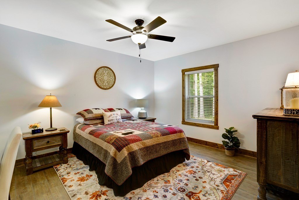 Hayesville, North Carolina, 28904, United States, 3 Bedrooms Bedrooms, ,3 BathroomsBathrooms,Residential,For Sale,1872419