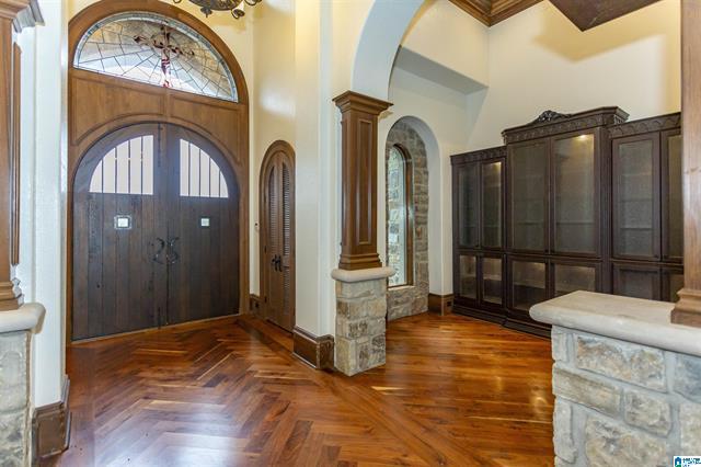 Calera, Alabama, 35040, United States, 5 Bedrooms Bedrooms, ,6 BathroomsBathrooms,Residential,For Sale,2006341