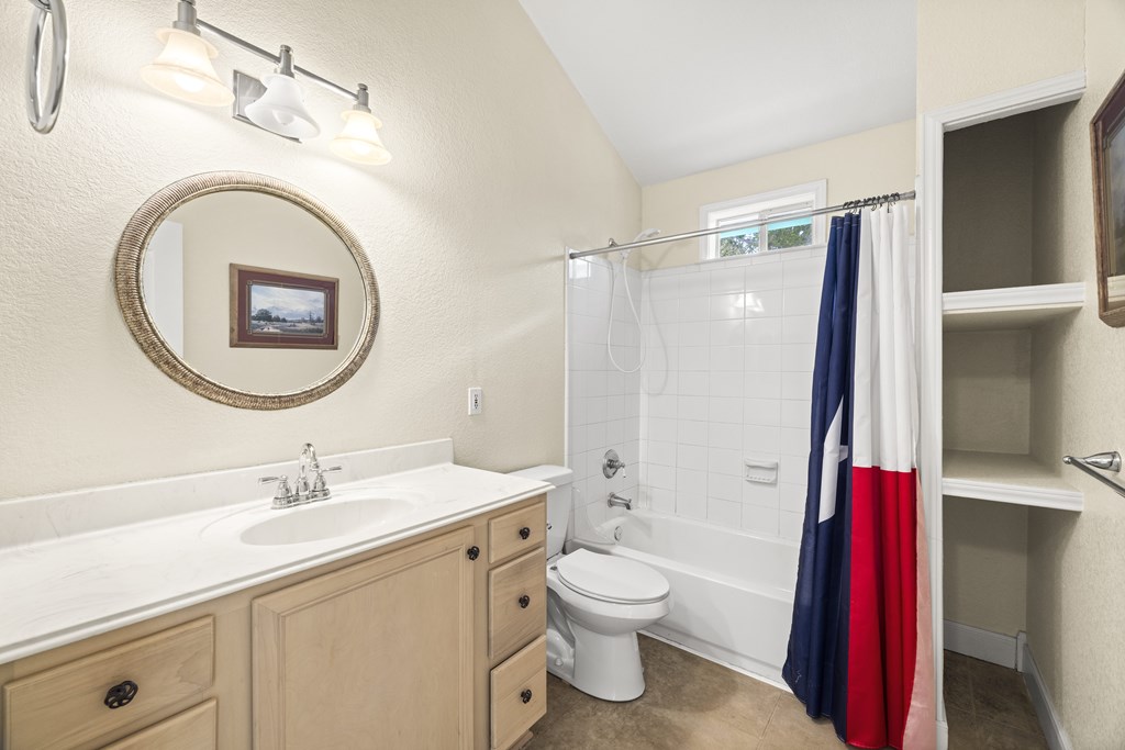 Ingram, Texas, 78025, United States, 4 Bedrooms Bedrooms, ,2 BathroomsBathrooms,Residential,For Sale,1975657