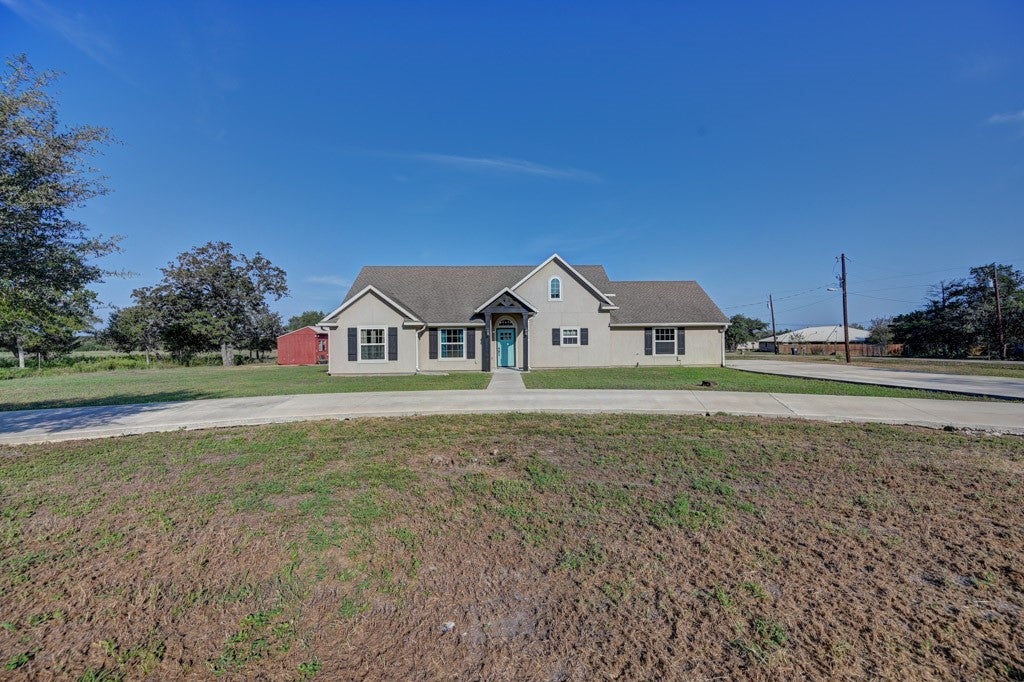 Cr-230 , Giddings, TX 78942