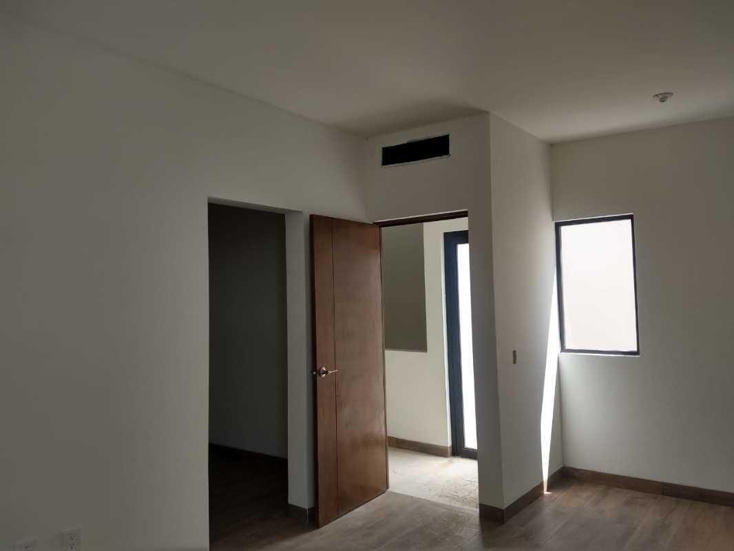 CERRADA JUNCO, Torreón, Coahuila de Zaragoza, 27023, Mexico, 3 Bedrooms Bedrooms, ,3 BathroomsBathrooms,Residential,For Sale,CERRADA JUNCO,1233813