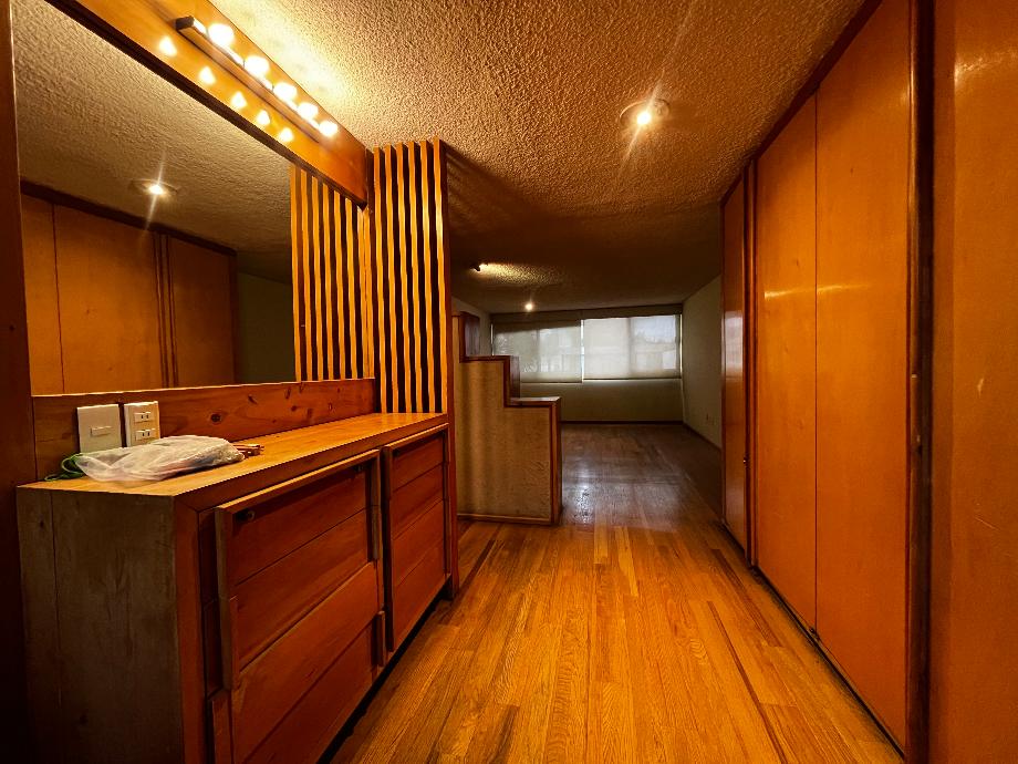 Fuente de Cantaritos, Naucalpan de Juárez, Estado de méxico, 53950, Mexico, 3 Bedrooms Bedrooms, ,3 BathroomsBathrooms,Residential,For Sale,Fuente de Cantaritos,1583198