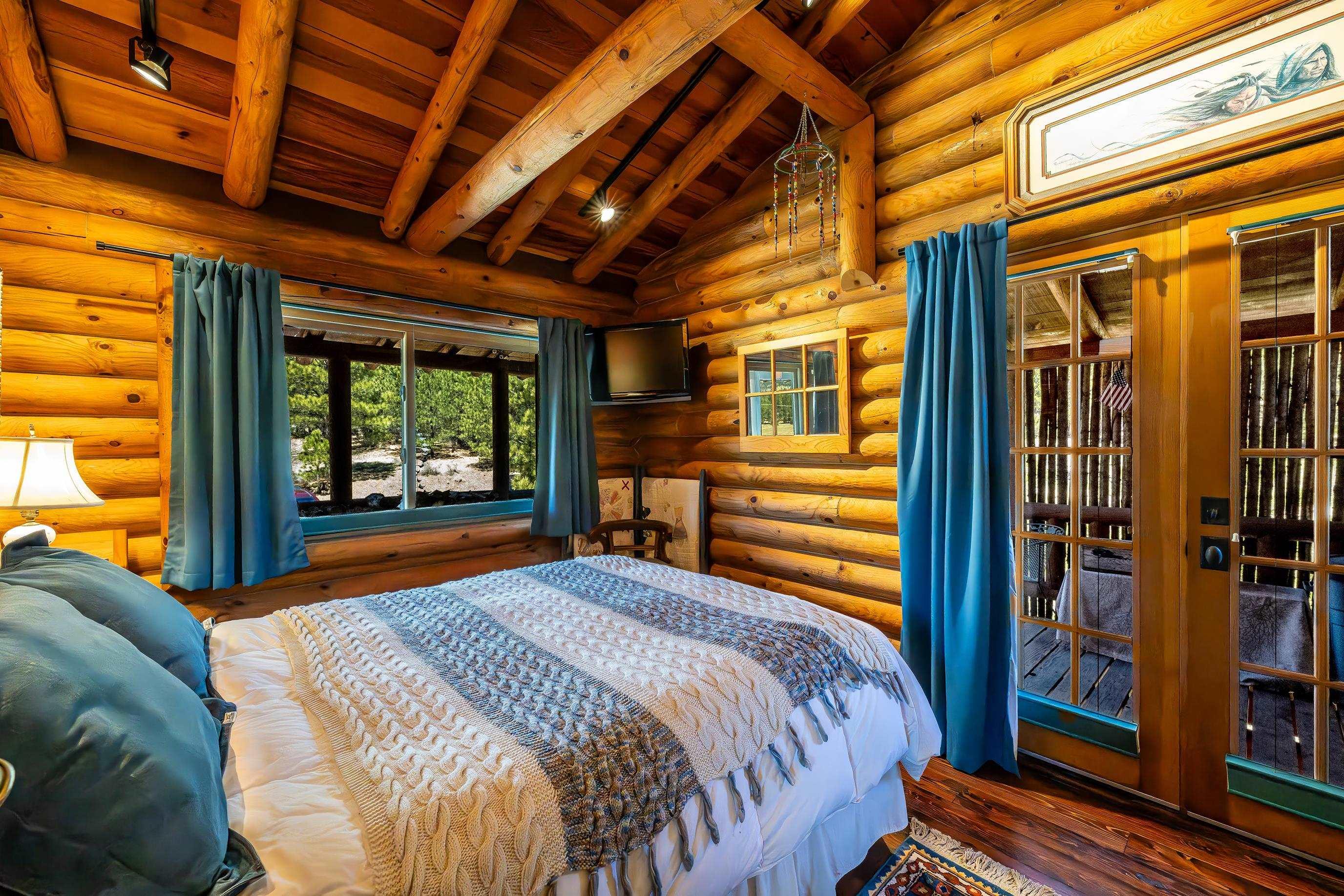 Angel Fire, New Mexico, 87710, United States, 2 Bedrooms Bedrooms, ,2 BathroomsBathrooms,Residential,For Sale,1829555