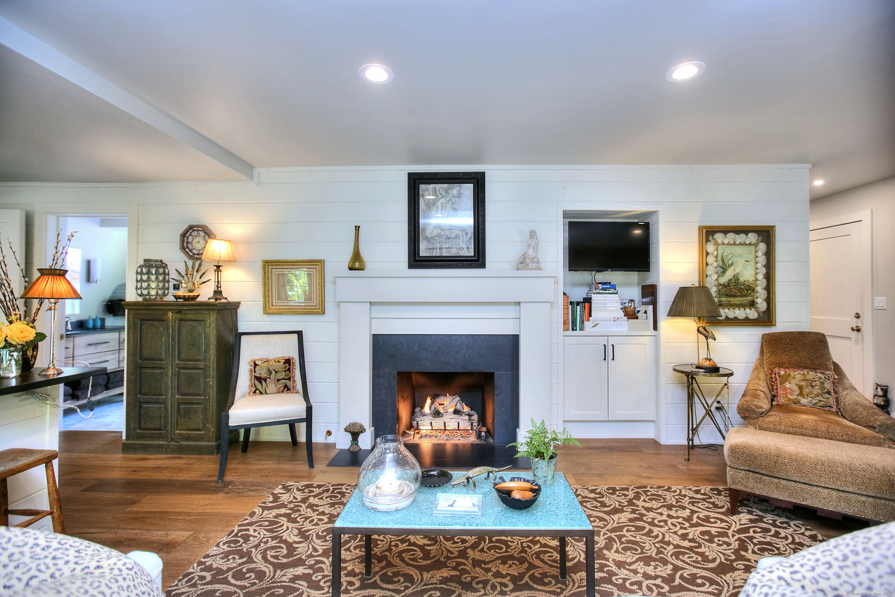 Fairfield, Connecticut, 06824, United States, 5 Bedrooms Bedrooms, ,5 BathroomsBathrooms,Residential,For Sale,1942139