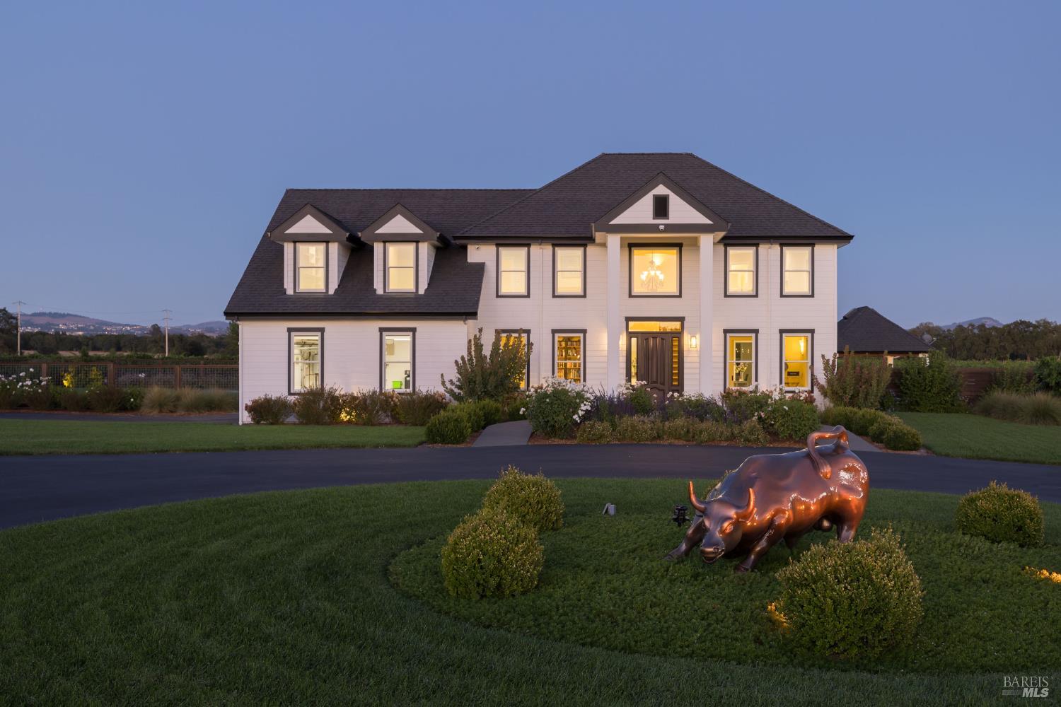 Santa Rosa, California, 95401, United States, 4 Bedrooms Bedrooms, ,4 BathroomsBathrooms,Residential,For Sale,1993093