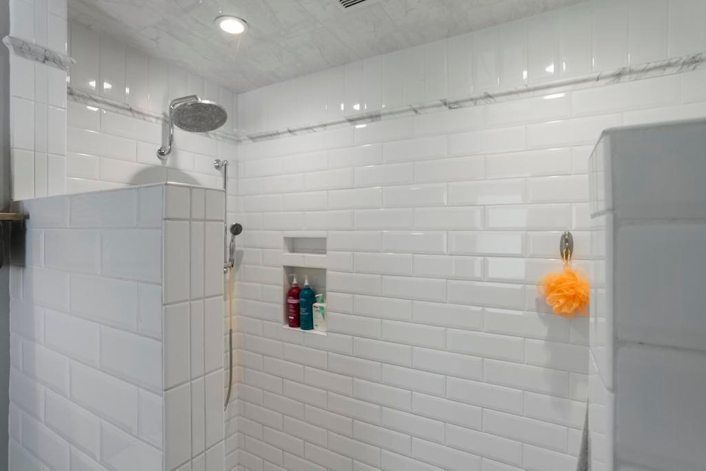 Harbor Springs, Michigan, 49740, United States, 4 Bedrooms Bedrooms, ,3 BathroomsBathrooms,Residential,For Sale,1889979