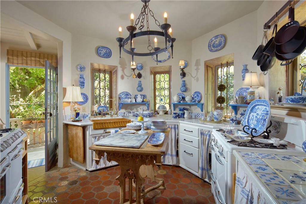 Dana Point, California, 92624, United States, 4 Bedrooms Bedrooms, ,4 BathroomsBathrooms,Residential,For Sale,1901467