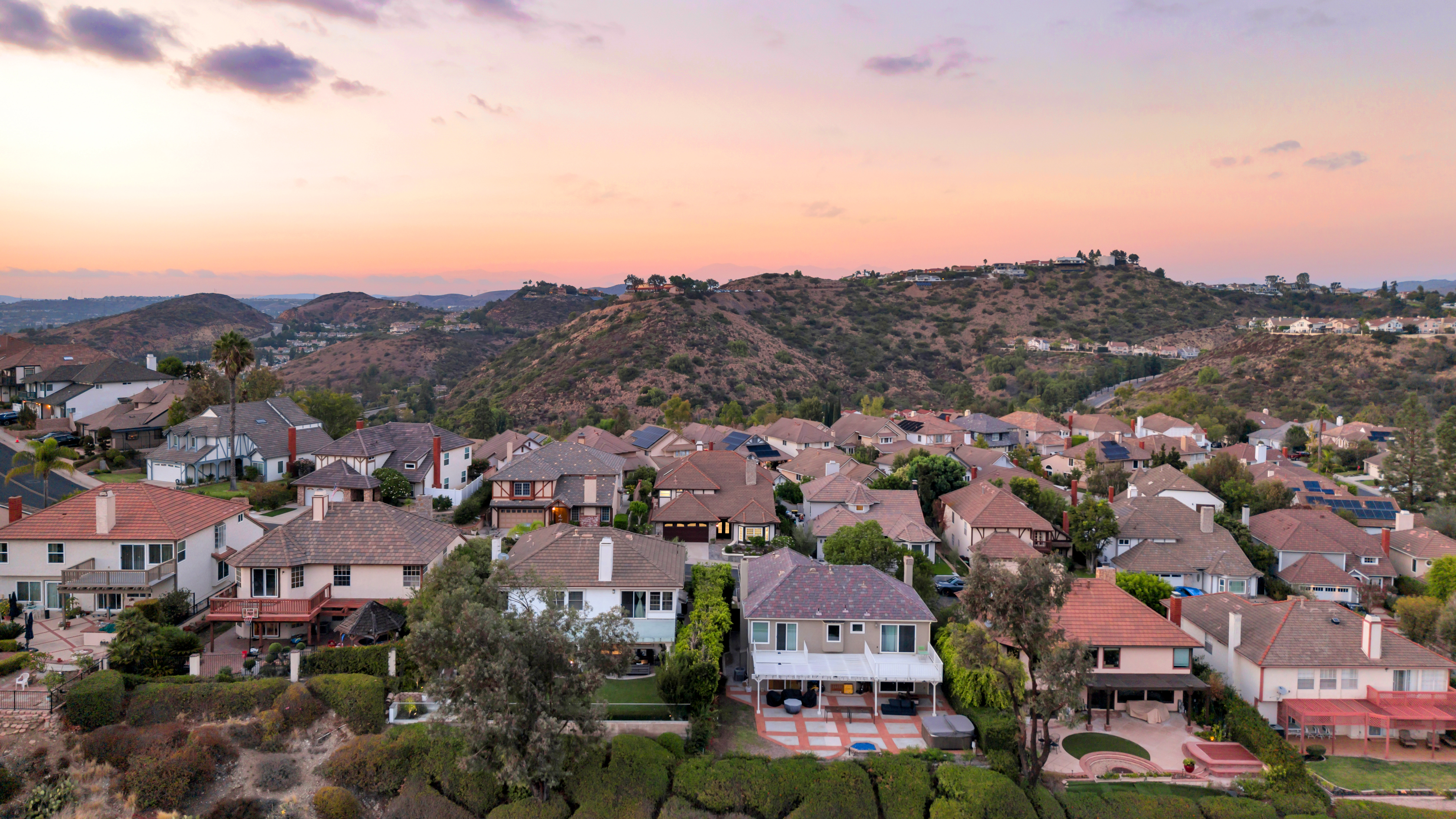  6139 East West View Drive, Orange, CA 92869 - 物件實景