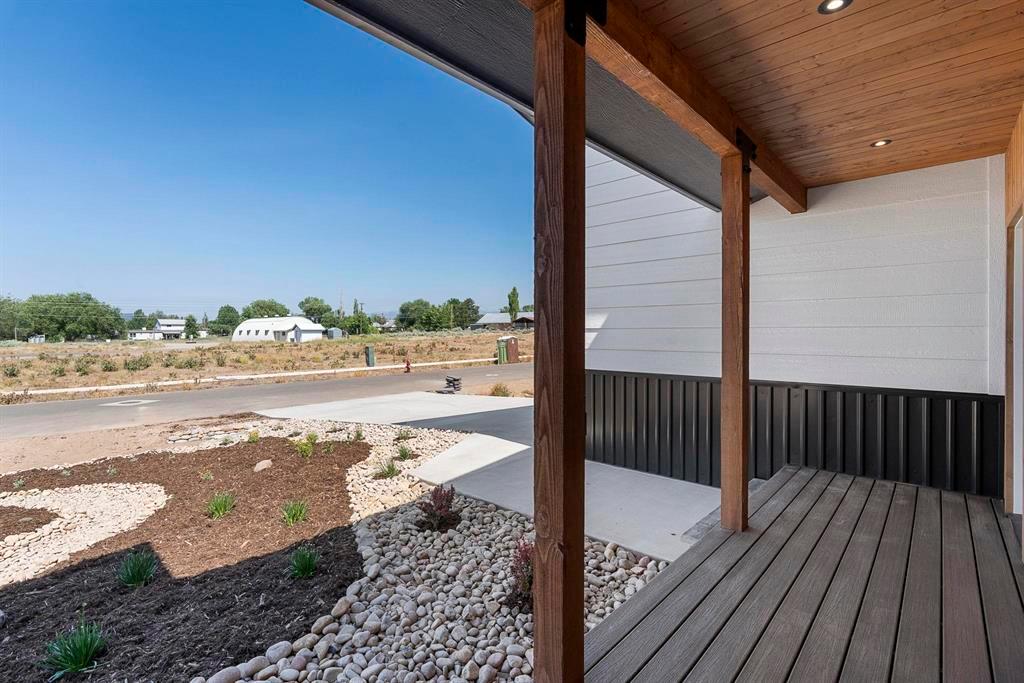 Durango, Colorado, 81303, United States, 3 Bedrooms Bedrooms, ,2 BathroomsBathrooms,Residential,For Sale,1895691