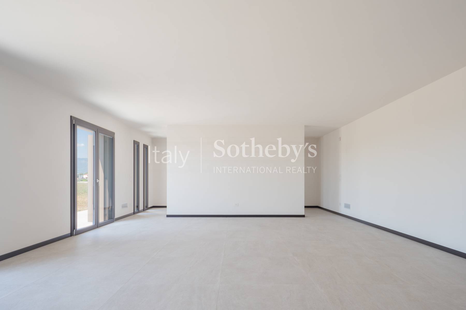  Newly built villa certified high-efficiency with park - 物件實景