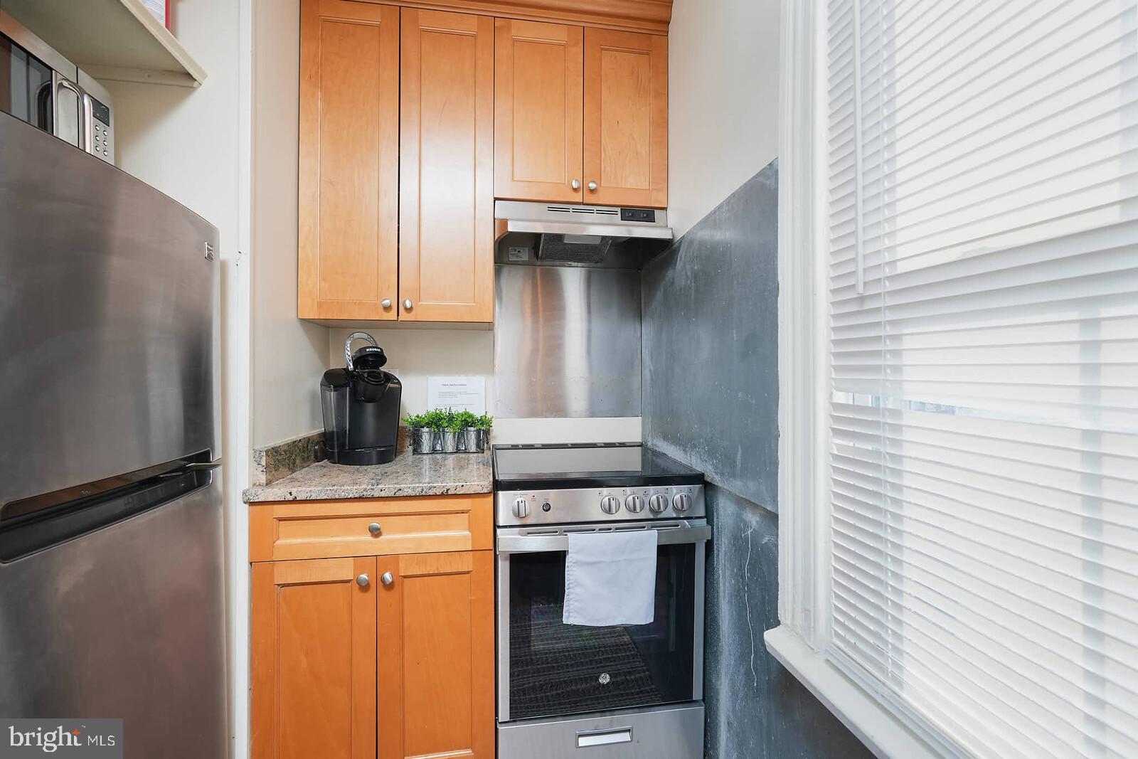 Annapolis, Maryland, 21401, United States, ,Residential,For Sale,2002475