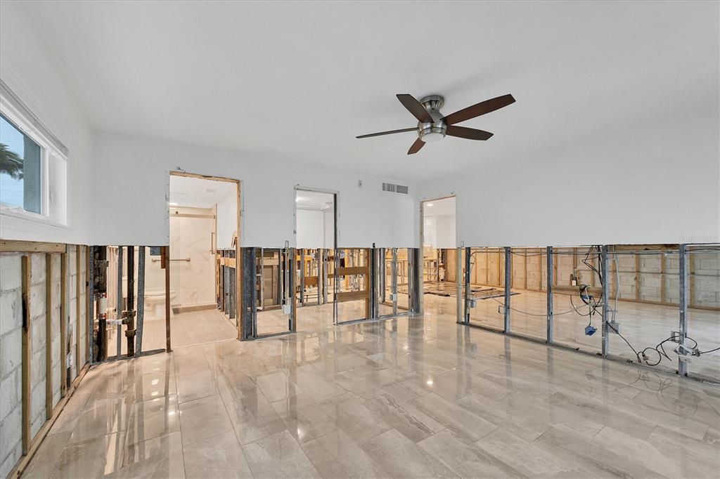 Sarasota, Florida, 34236, United States, 2 Bedrooms Bedrooms, ,2 BathroomsBathrooms,Residential,For Sale,1896445