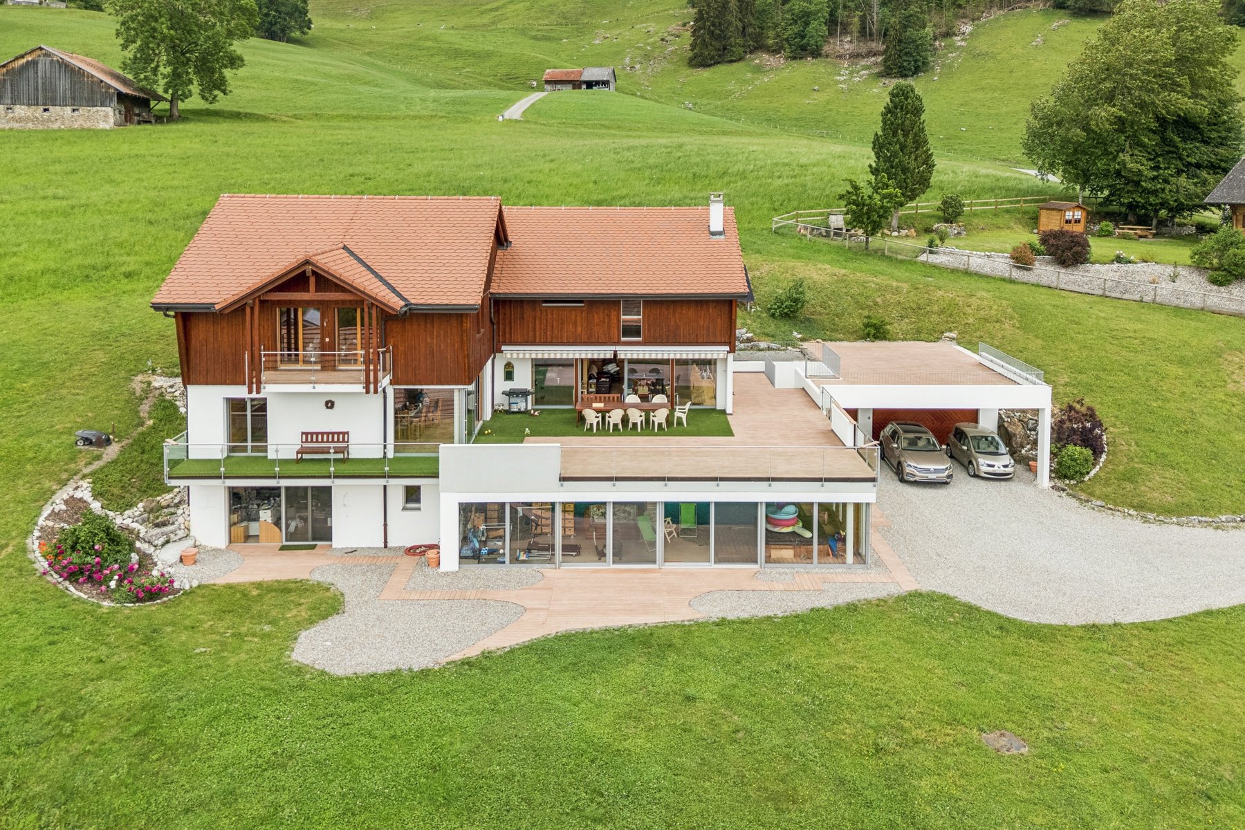  EXCLUSIVE - Magnificent property 10 minutes from Bulle and 20 minutes from Vevey - 物件實景