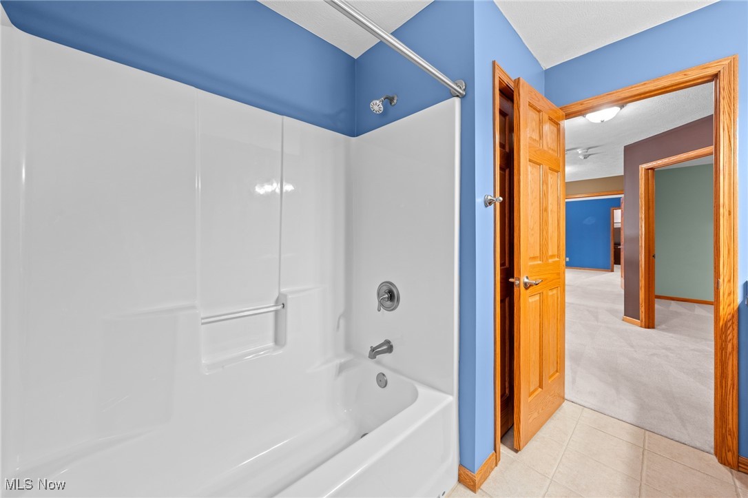 Chardon, Ohio, 44024, United States, 4 Bedrooms Bedrooms, ,3 BathroomsBathrooms,Residential,For Sale,2006450