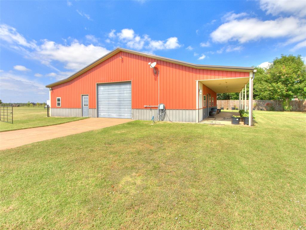 Edmond, Oklahoma, 73025, United States, 4 Bedrooms Bedrooms, ,5 BathroomsBathrooms,Residential,For Sale,1974712