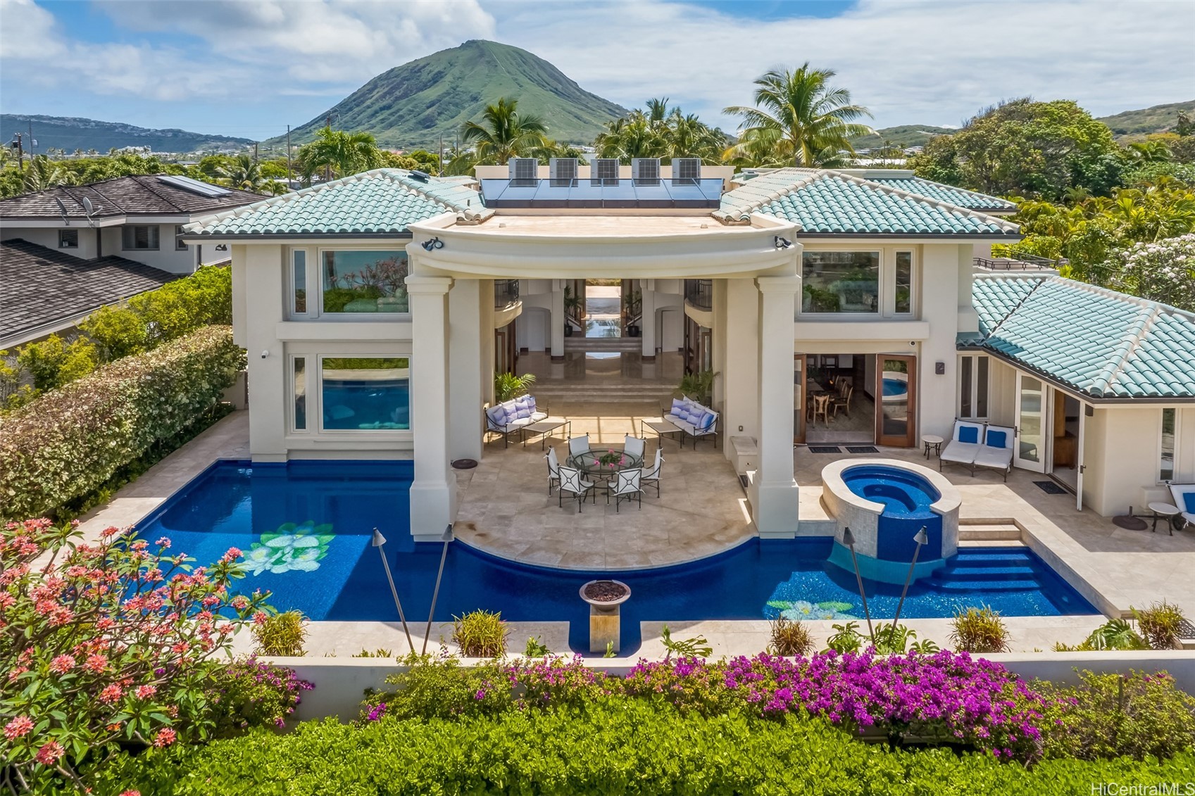 Honolulu, Hawaii, 96825, United States, 6 Bedrooms Bedrooms, ,8 BathroomsBathrooms,Residential,For Sale,1900933