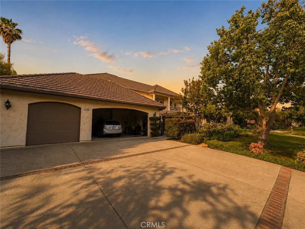Redlands, California, 92374, United States, 5 Bedrooms Bedrooms, ,4 BathroomsBathrooms,Residential,For Sale,2048523