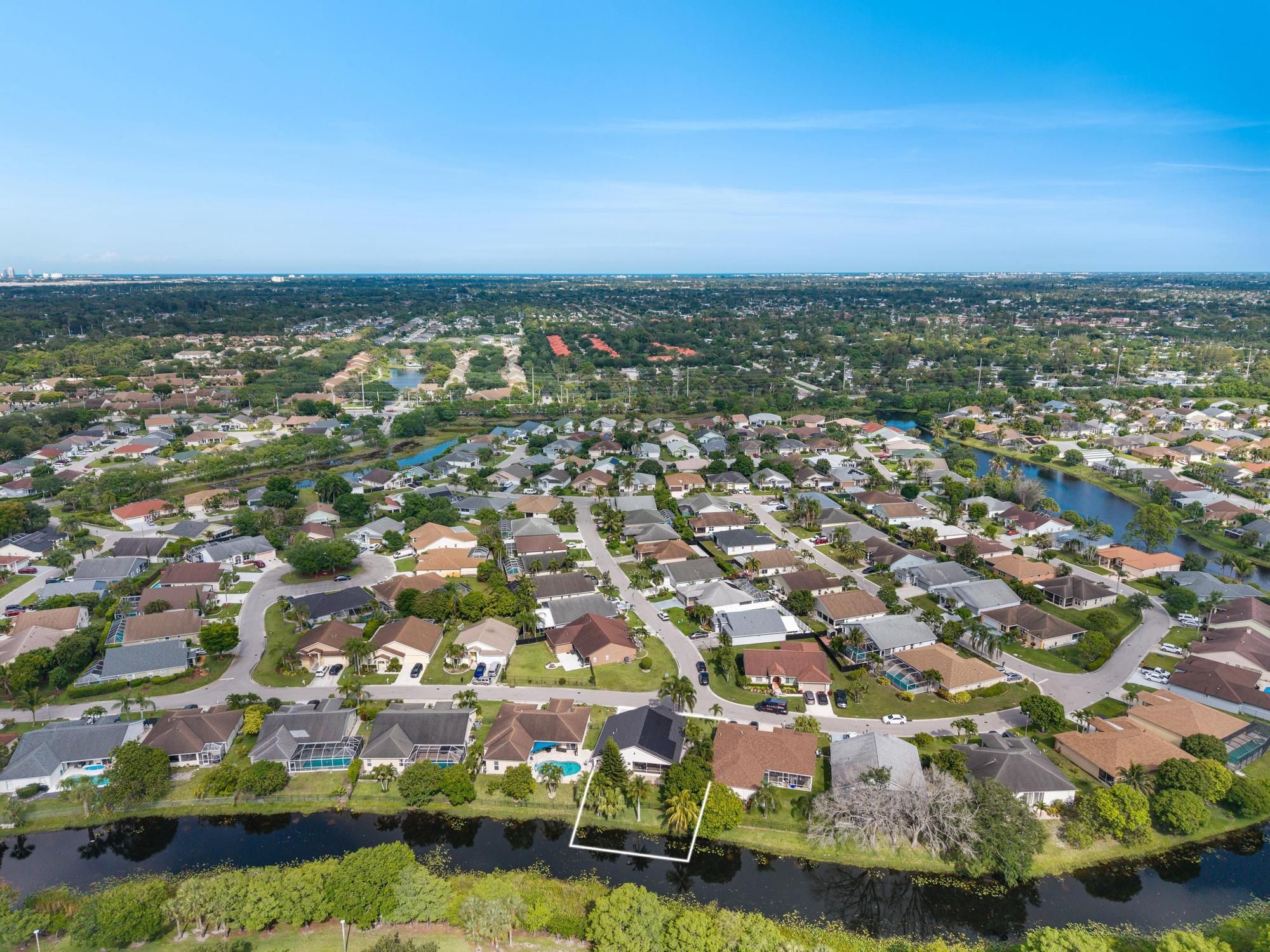  1128 Hatteras Circle, Greenacres, FL, 33413 - 物件實景