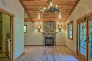 Salinas, California, 93907, United States, 3 Bedrooms Bedrooms, ,4 BathroomsBathrooms,Residential,For Sale,1974769