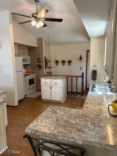 Negley, Ohio, 44441, United States, 4 Bedrooms Bedrooms, ,3 BathroomsBathrooms,Residential,For Sale,1914150