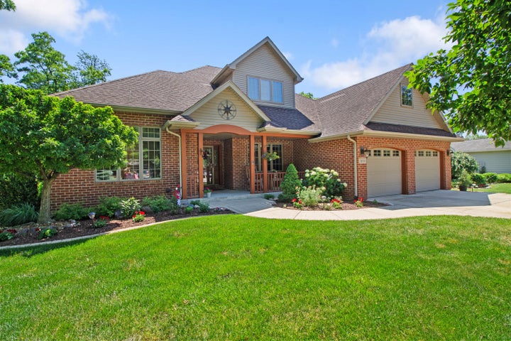Crown Point, Indiana, 46307, United States, 3 Bedrooms Bedrooms, ,3 BathroomsBathrooms,Residential,For Sale,1942577