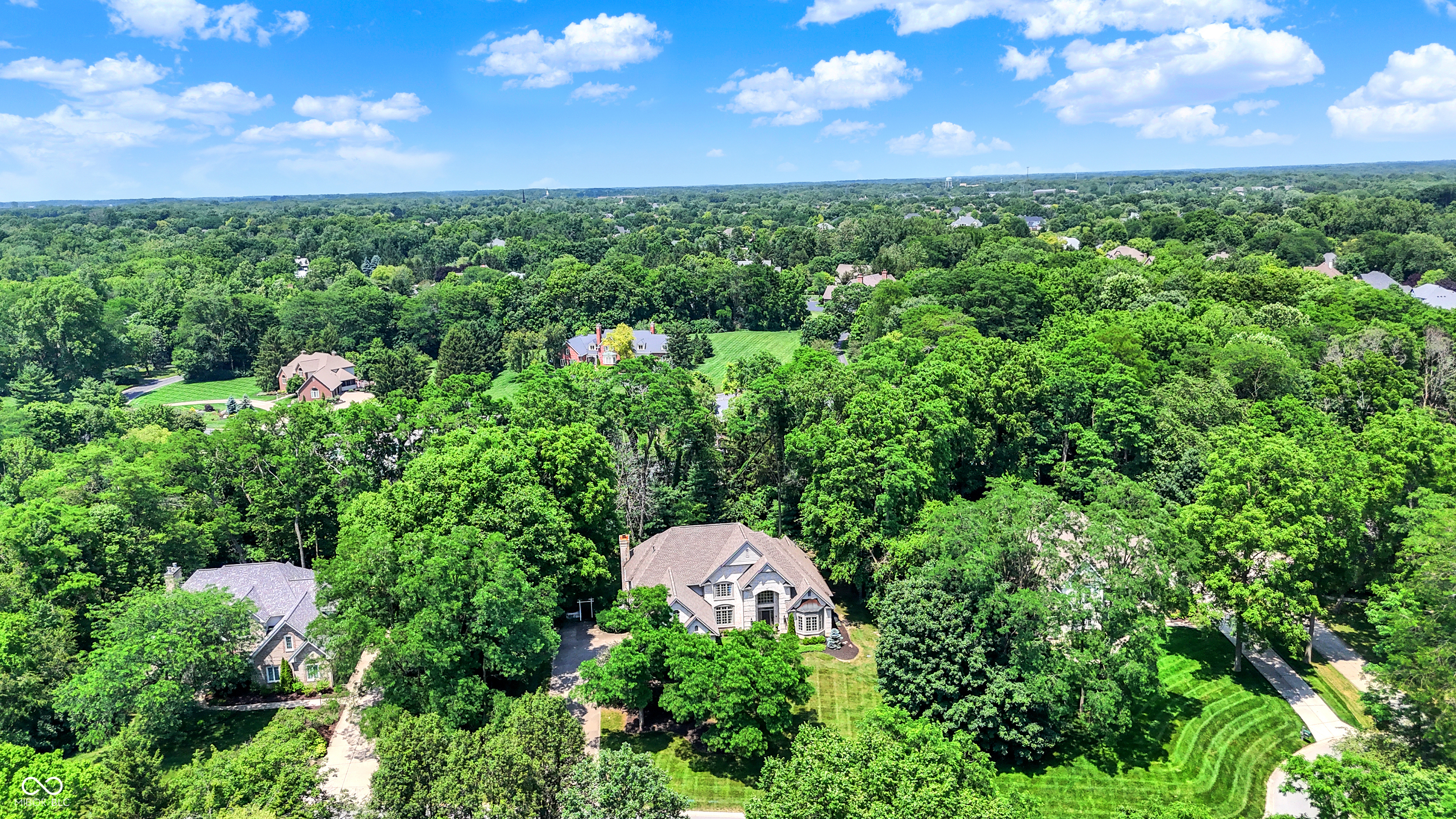 Zionsville, Indiana, 46077, United States, 5 Bedrooms Bedrooms, ,5 BathroomsBathrooms,Residential,For Sale,1978641