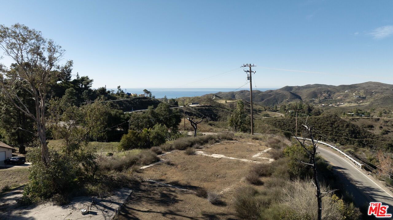 Malibu, California, 90265, United States, 2 Bedrooms Bedrooms, ,2 BathroomsBathrooms,Residential,For Sale,1795604