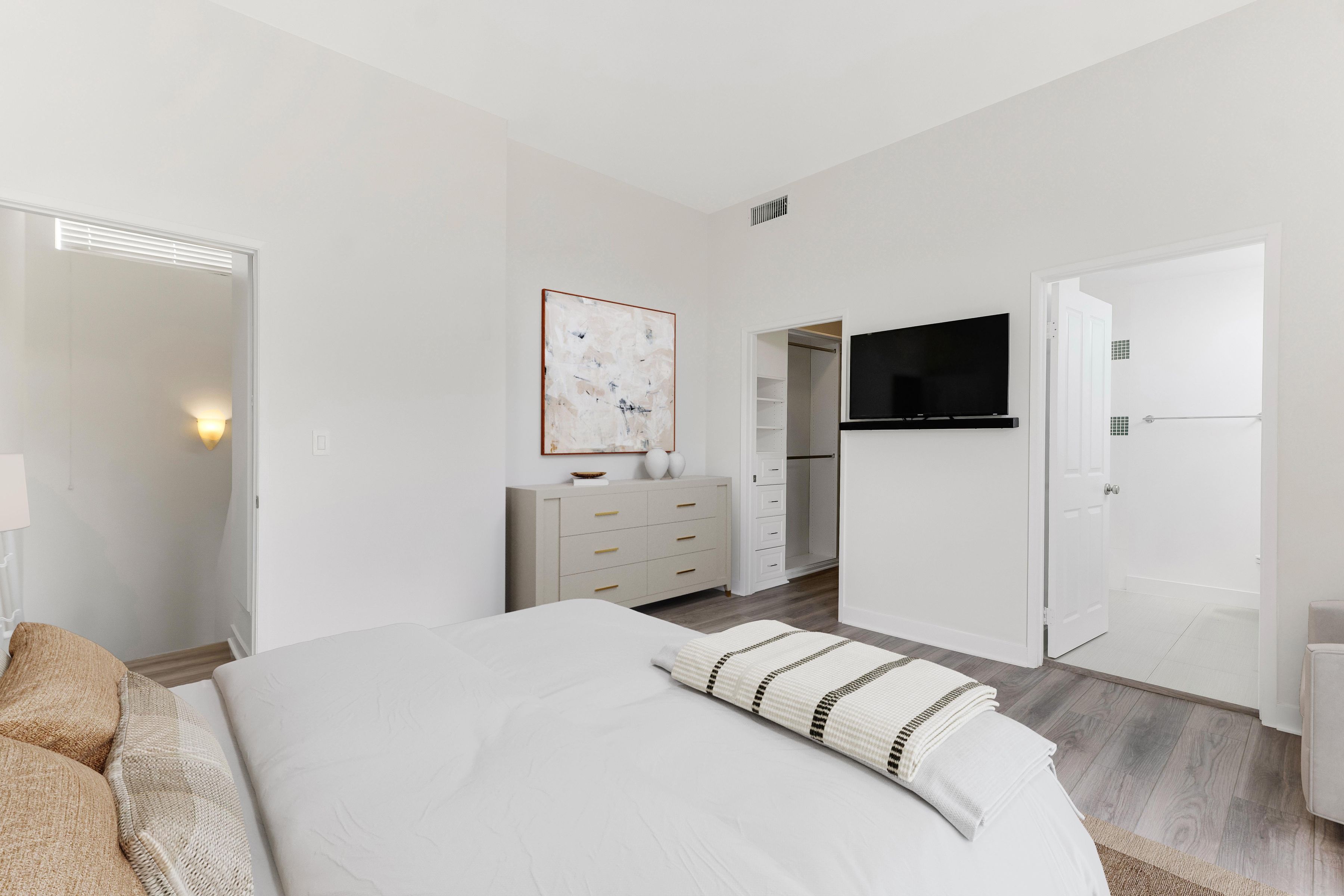  2550 S Centinela Avenue #106 - 物件實景