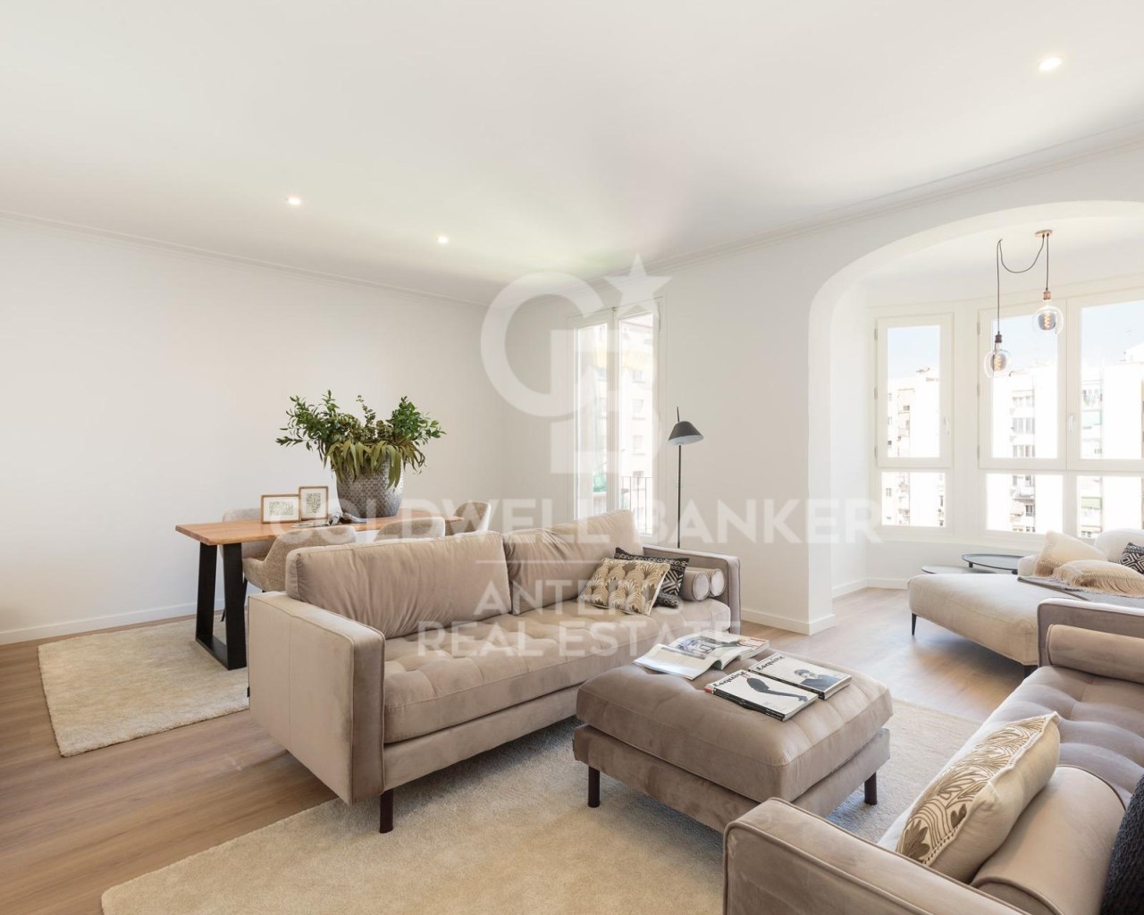 Barcelona, Barcelona, Eixample, La Dreta de l'Eix, Barcelona, Catalonia, ES, 4 Bedrooms Bedrooms, ,2 BathroomsBathrooms,Residential,For Sale,Barcelona, Barcelona, Eixample, La Dreta de l'Eix,1626735
