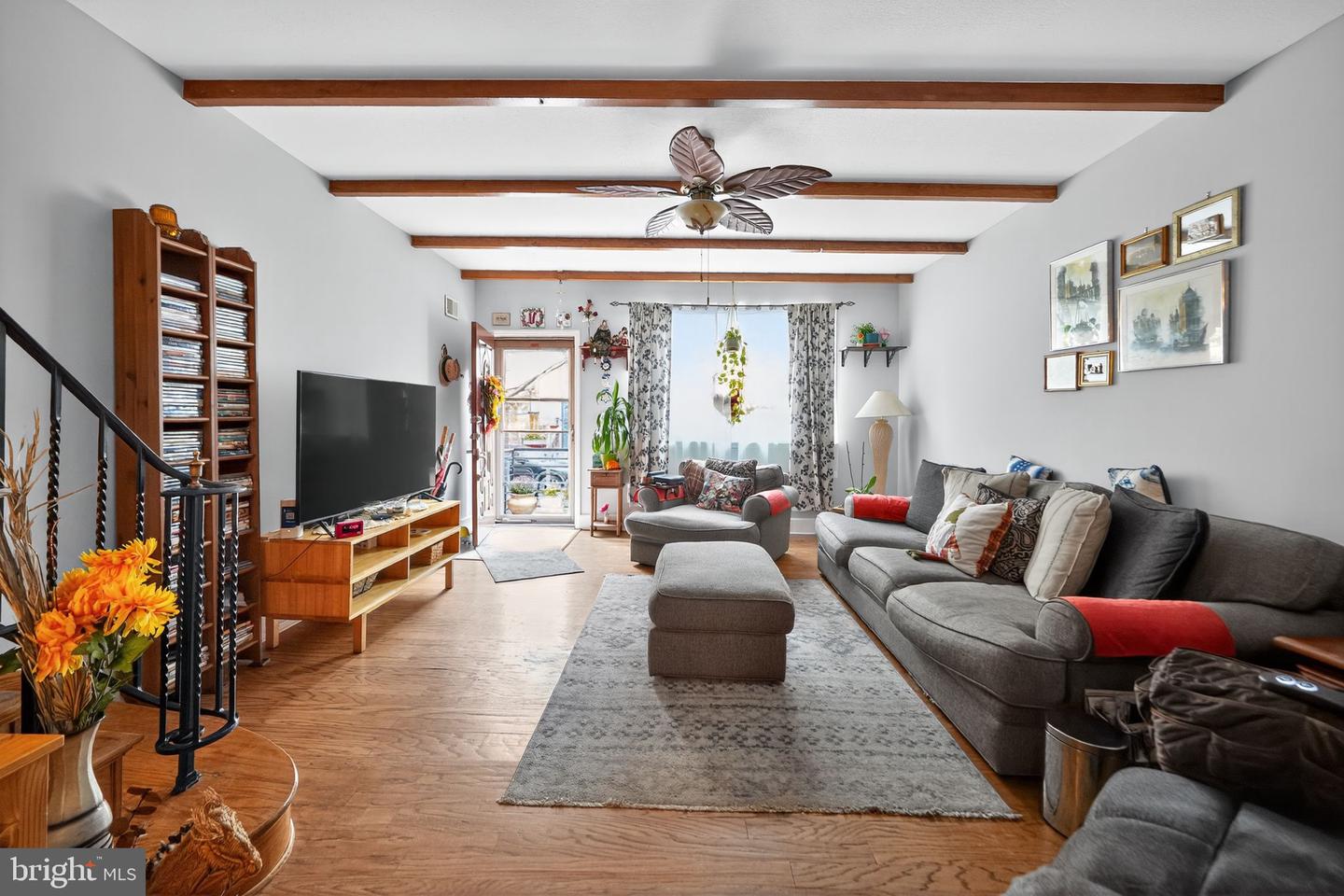 Philadelphia, Pennsylvania, 19148, United States, 3 Bedrooms Bedrooms, ,2 BathroomsBathrooms,Residential,For Sale,1965209