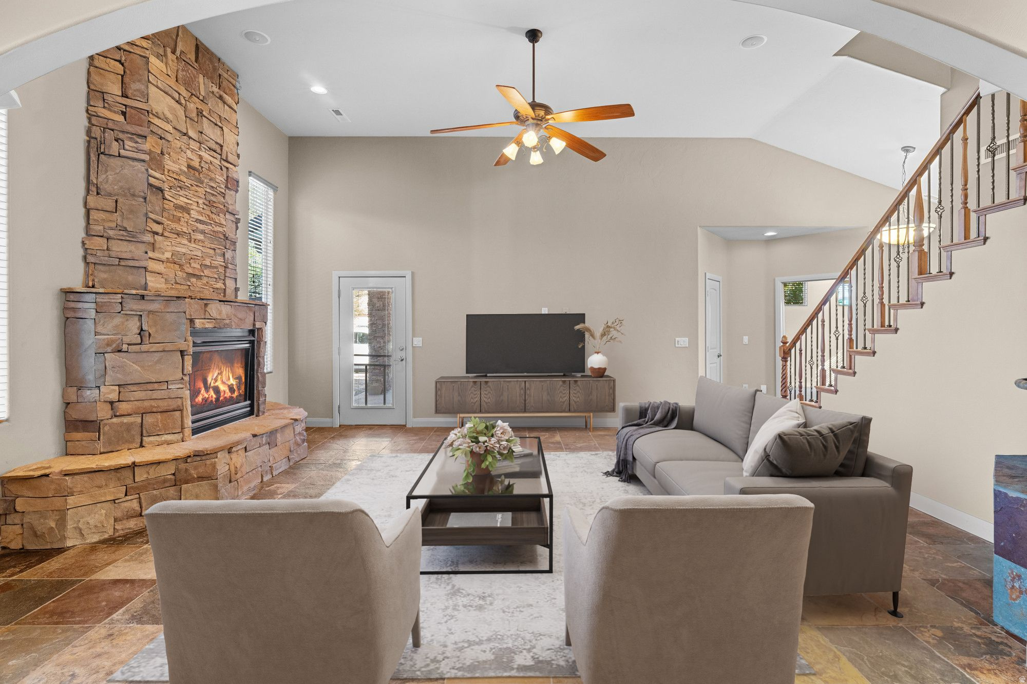 Santa Clara, Utah, 84765, United States, 4 Bedrooms Bedrooms, ,3 BathroomsBathrooms,Residential,For Sale,1992069