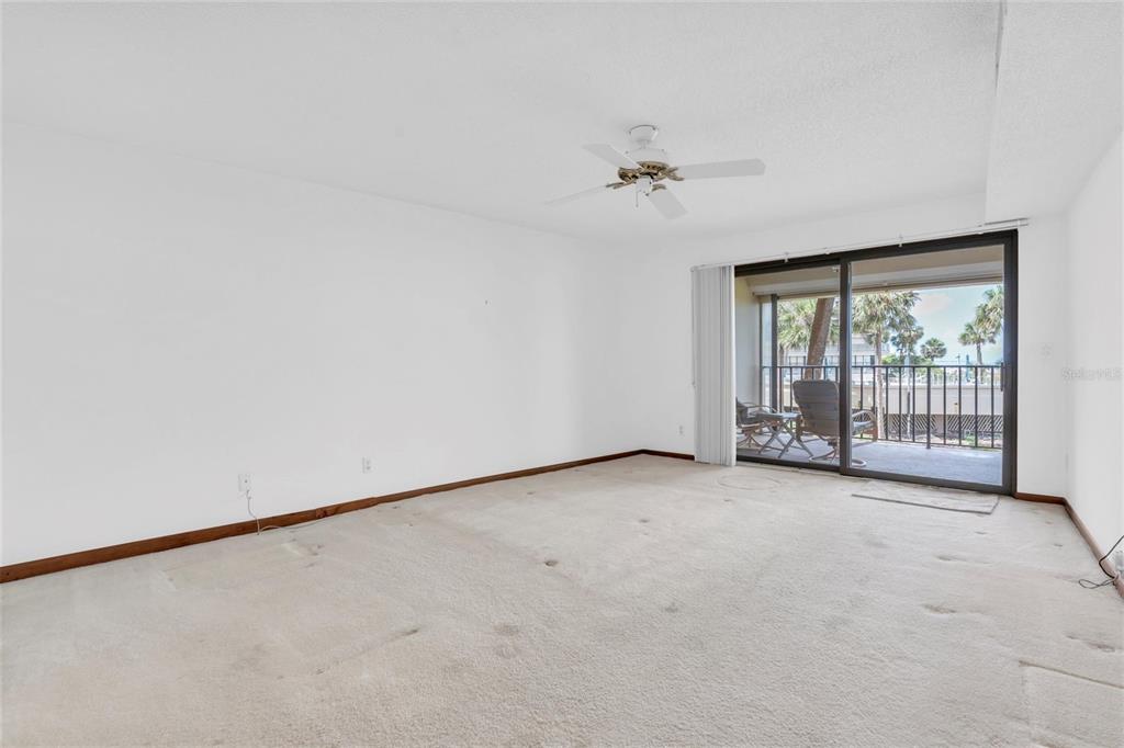 St Pete Beach, Florida, 33706, United States, 2 Bedrooms Bedrooms, ,2 BathroomsBathrooms,Residential,For Sale,1889983