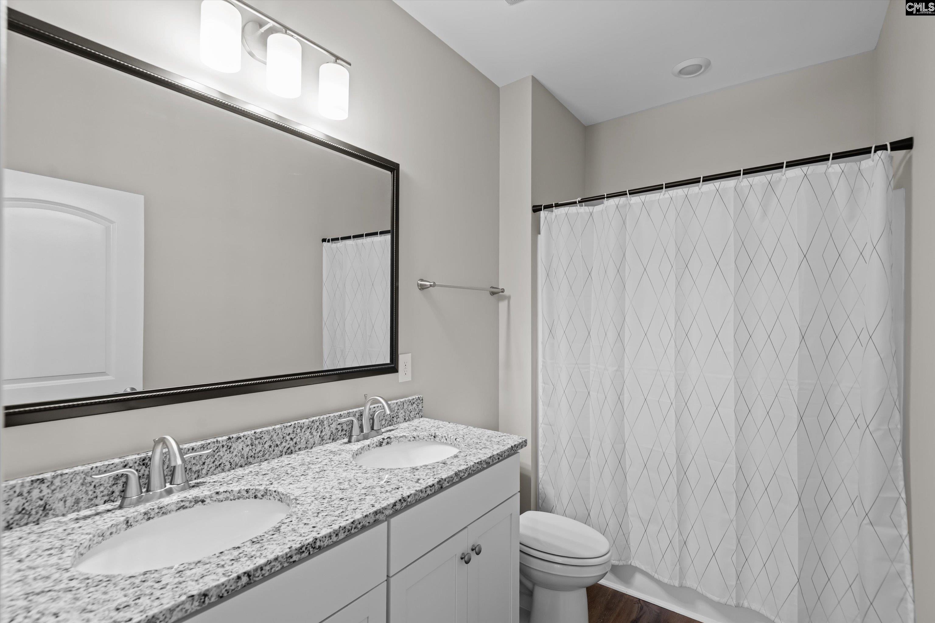 Lexington, South Carolina, 29072, United States, 5 Bedrooms Bedrooms, ,5 BathroomsBathrooms,Residential,For Sale,1984509