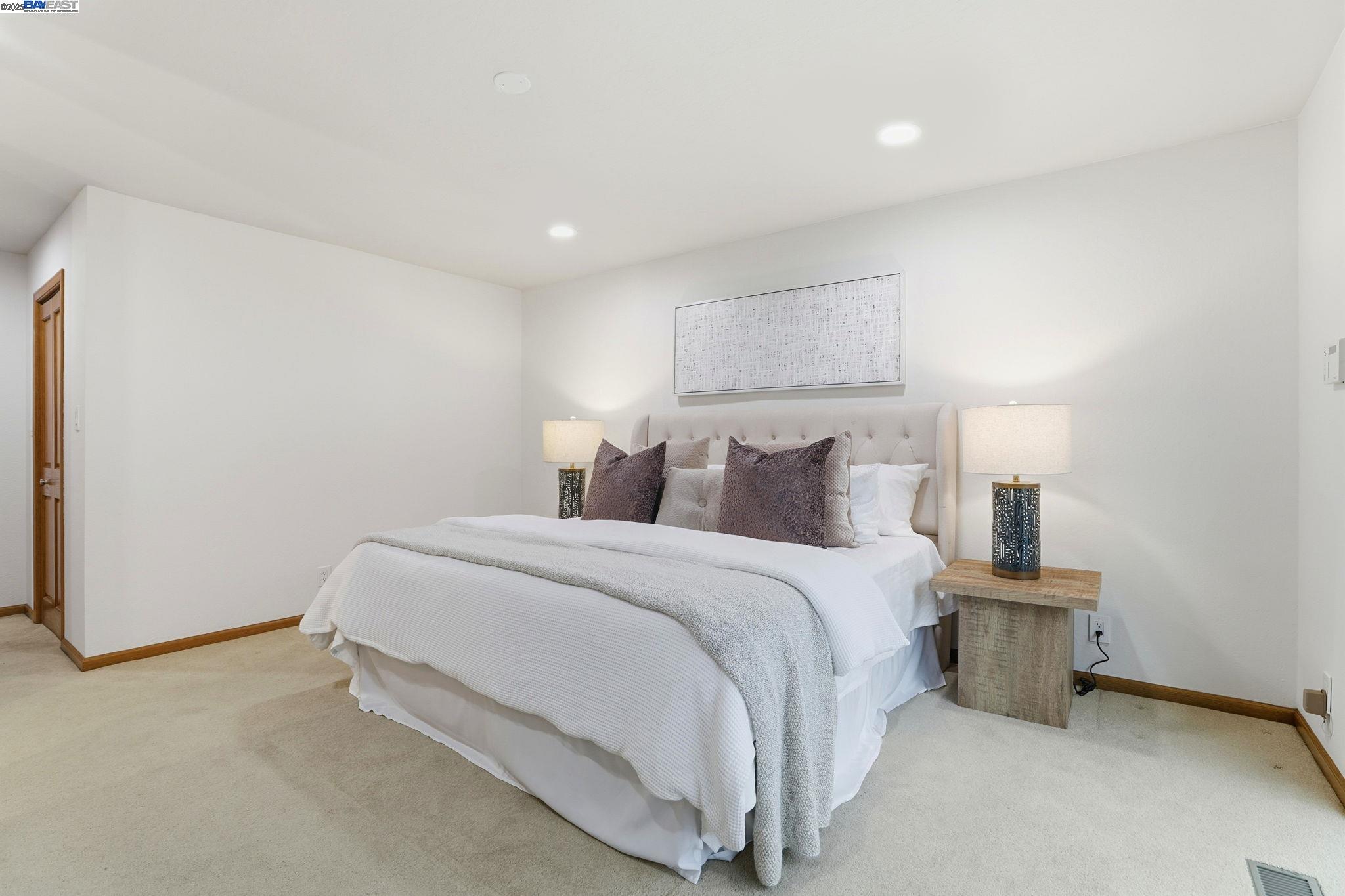 Fremont, California, 94536, United States, 3 Bedrooms Bedrooms, ,2 BathroomsBathrooms,Residential,For Sale,1992910