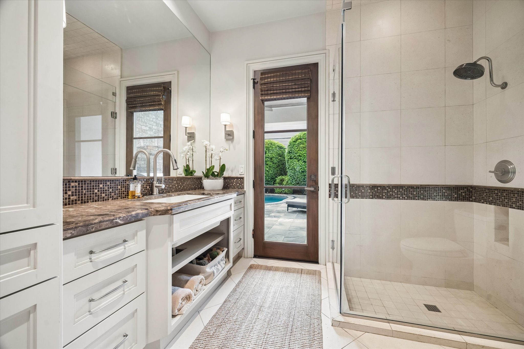  7615 Bryonwood Drive - 物件實景