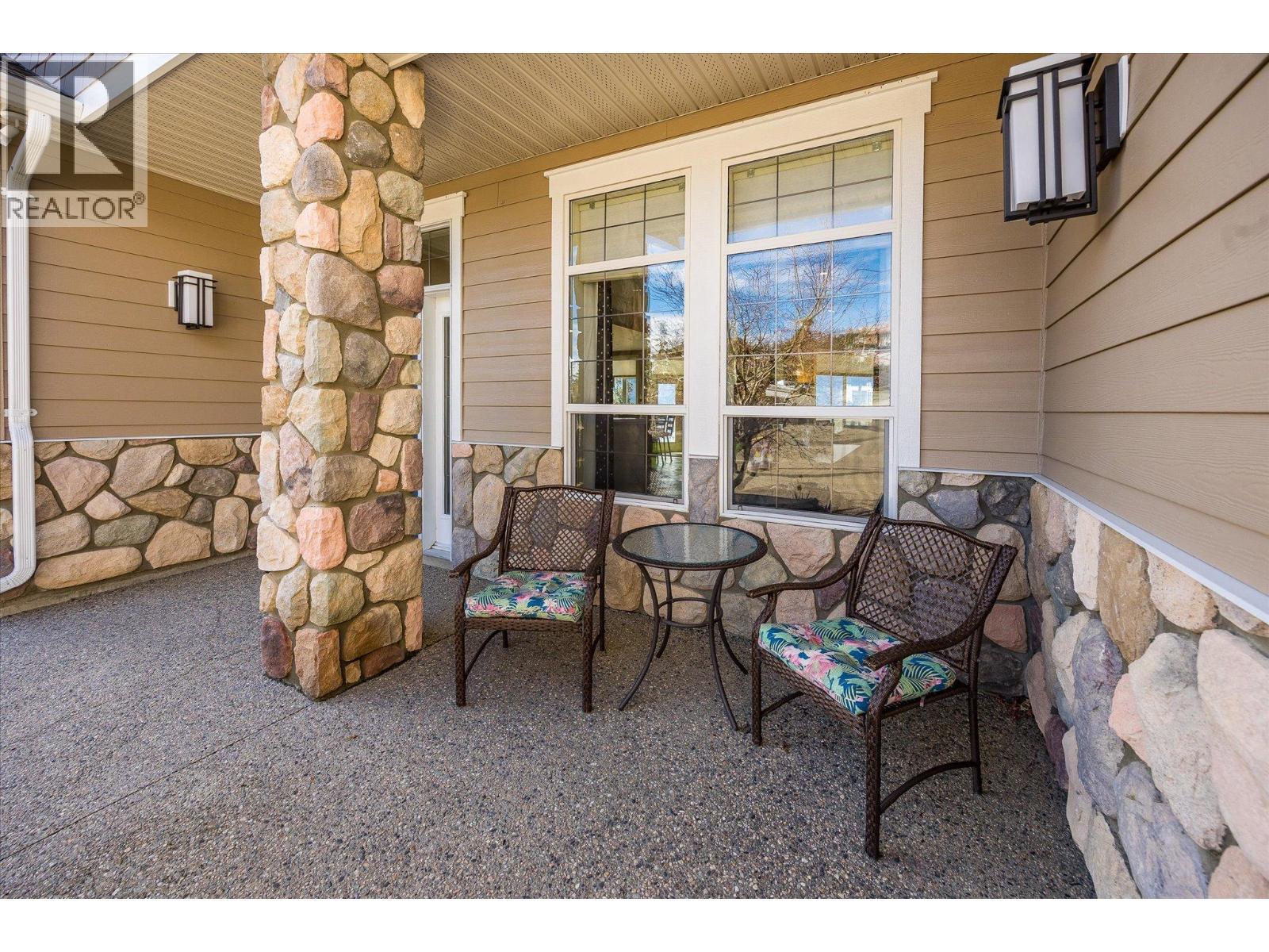 LAKE COUNTRY, British Columbia, V4V 2K7, CA, 4 Bedrooms Bedrooms, ,4 BathroomsBathrooms,Residential,For Sale,1960852