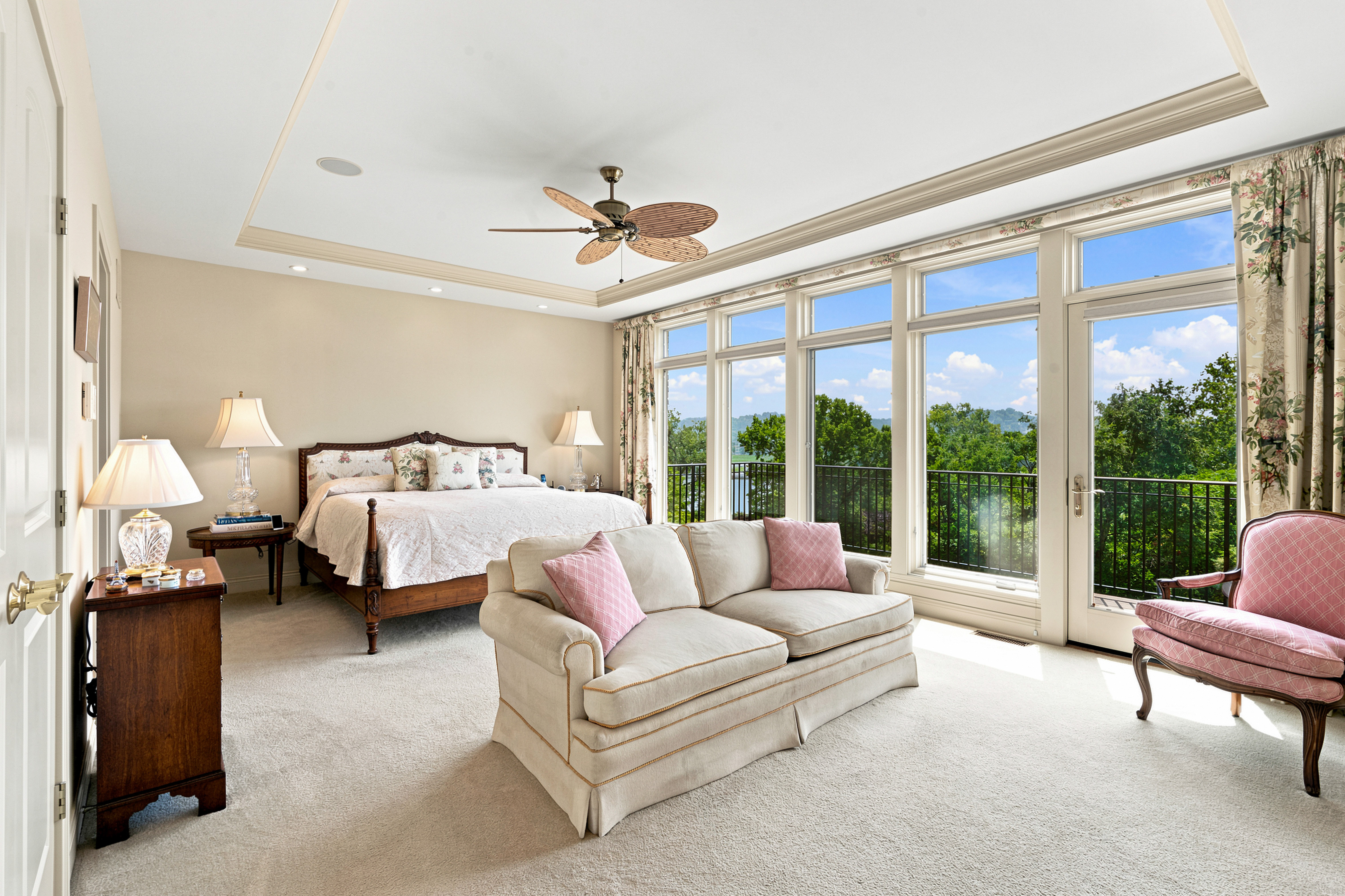  1498 Riverside Drive, Cincinnati, OH 45202 - 物件實景